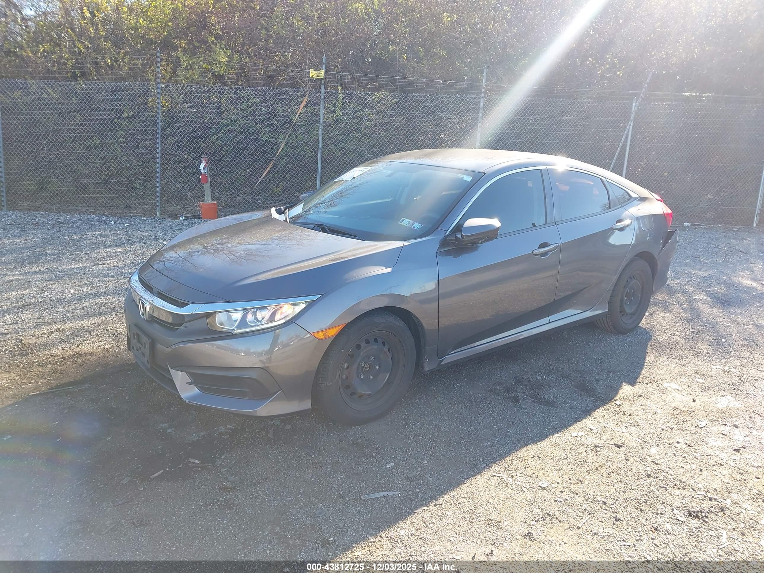 HONDA CIVIC image 2