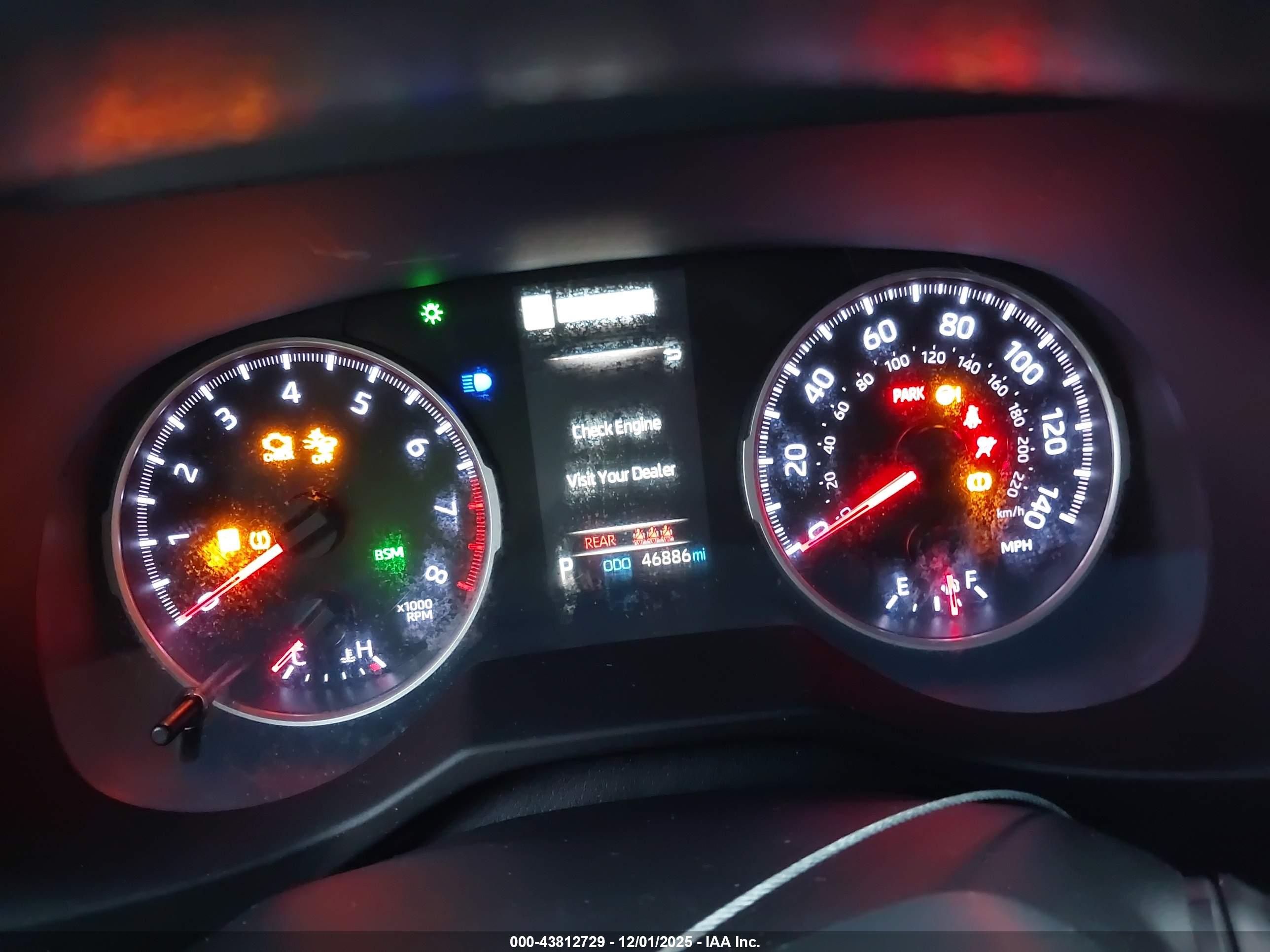 TOYOTA RAV4 image 7