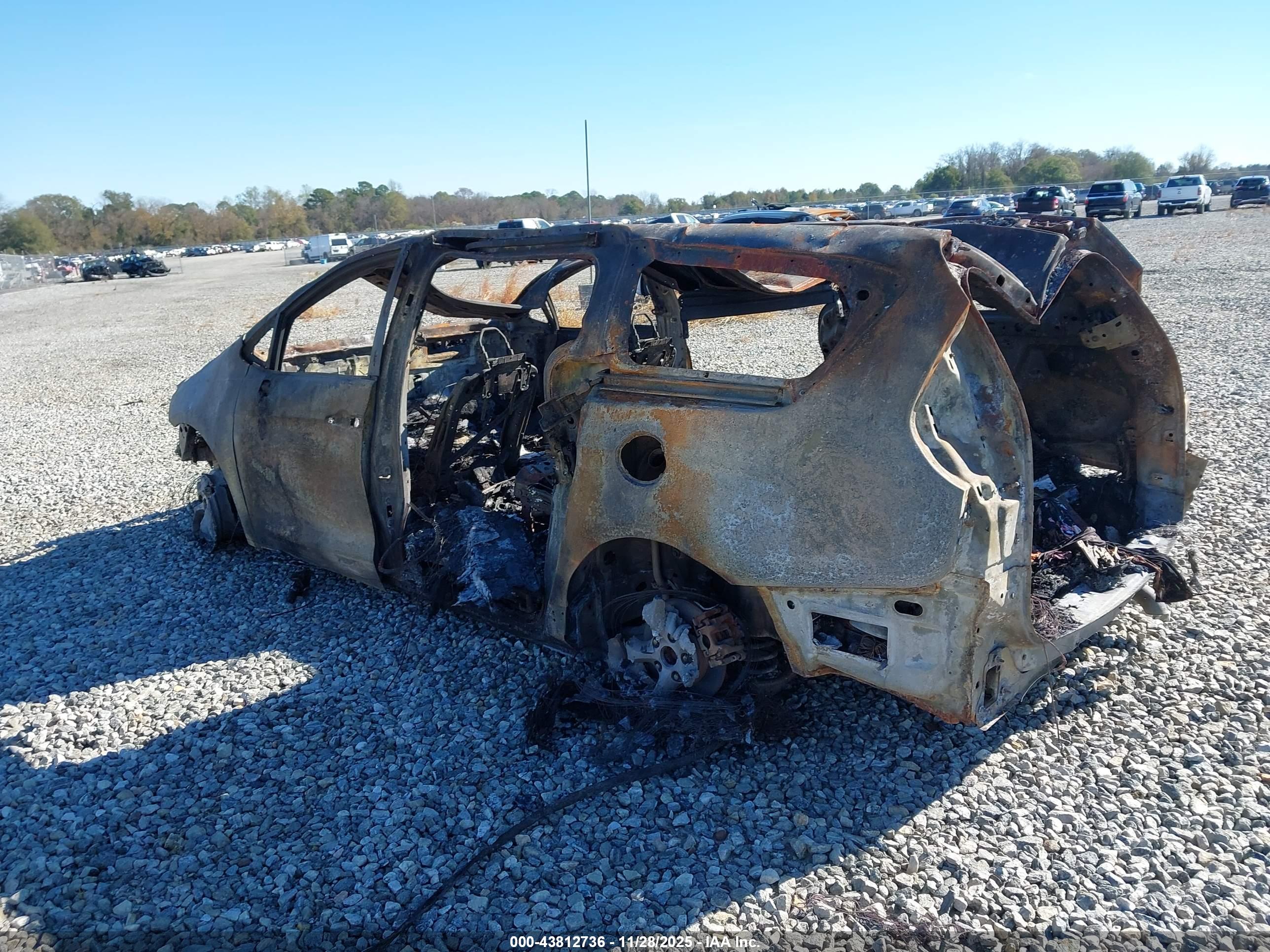 CHRYSLER PACIFICA image 3