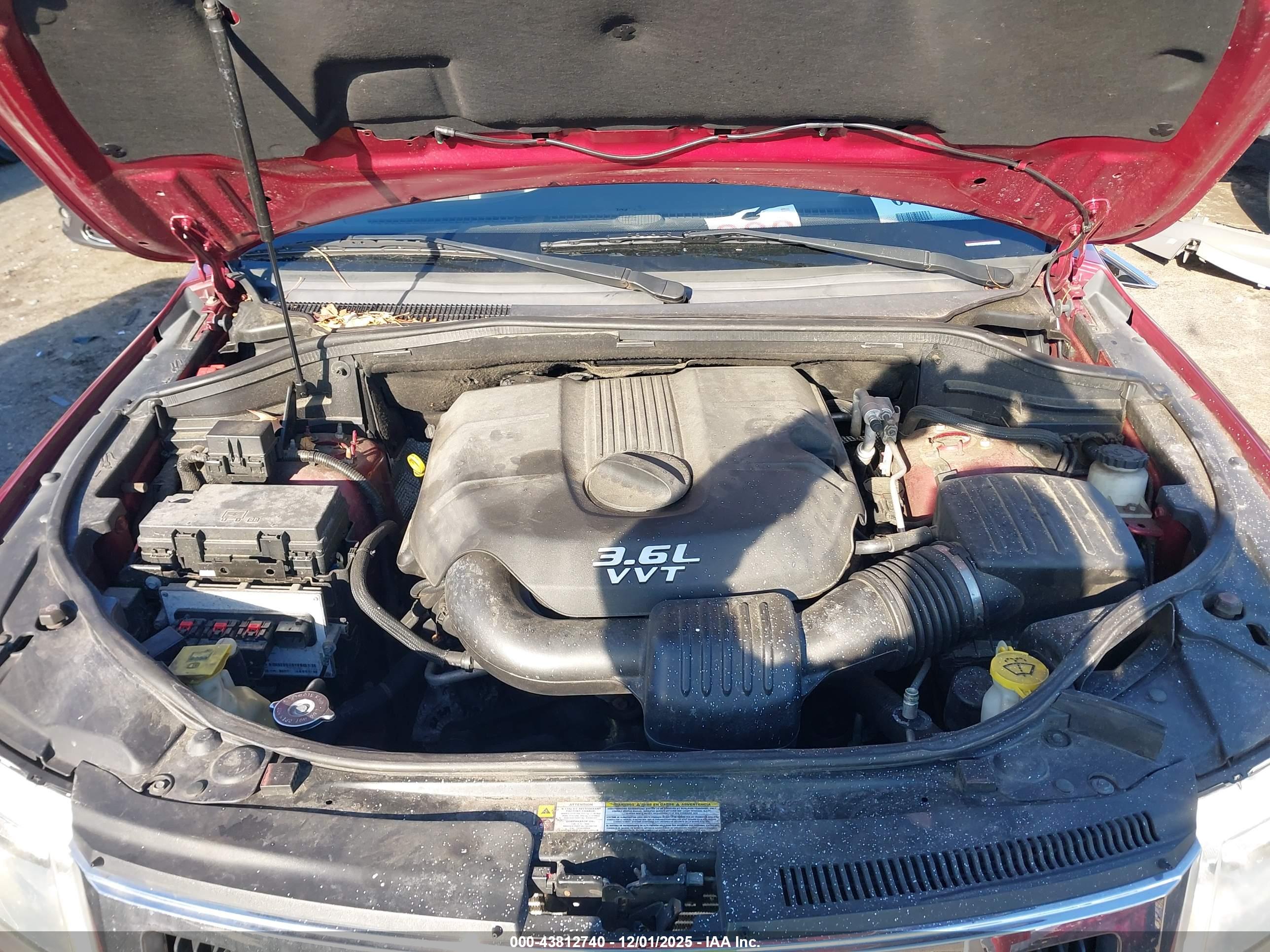 JEEP GRAND image 10