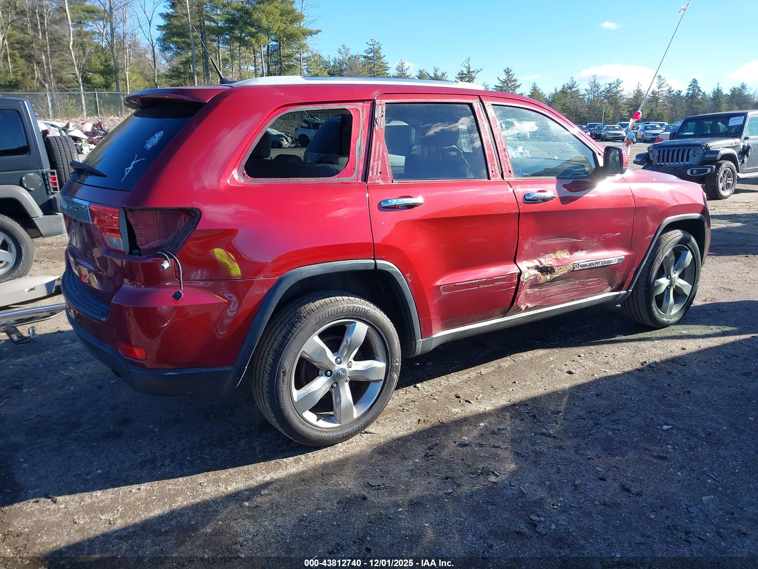 JEEP GRAND image 4