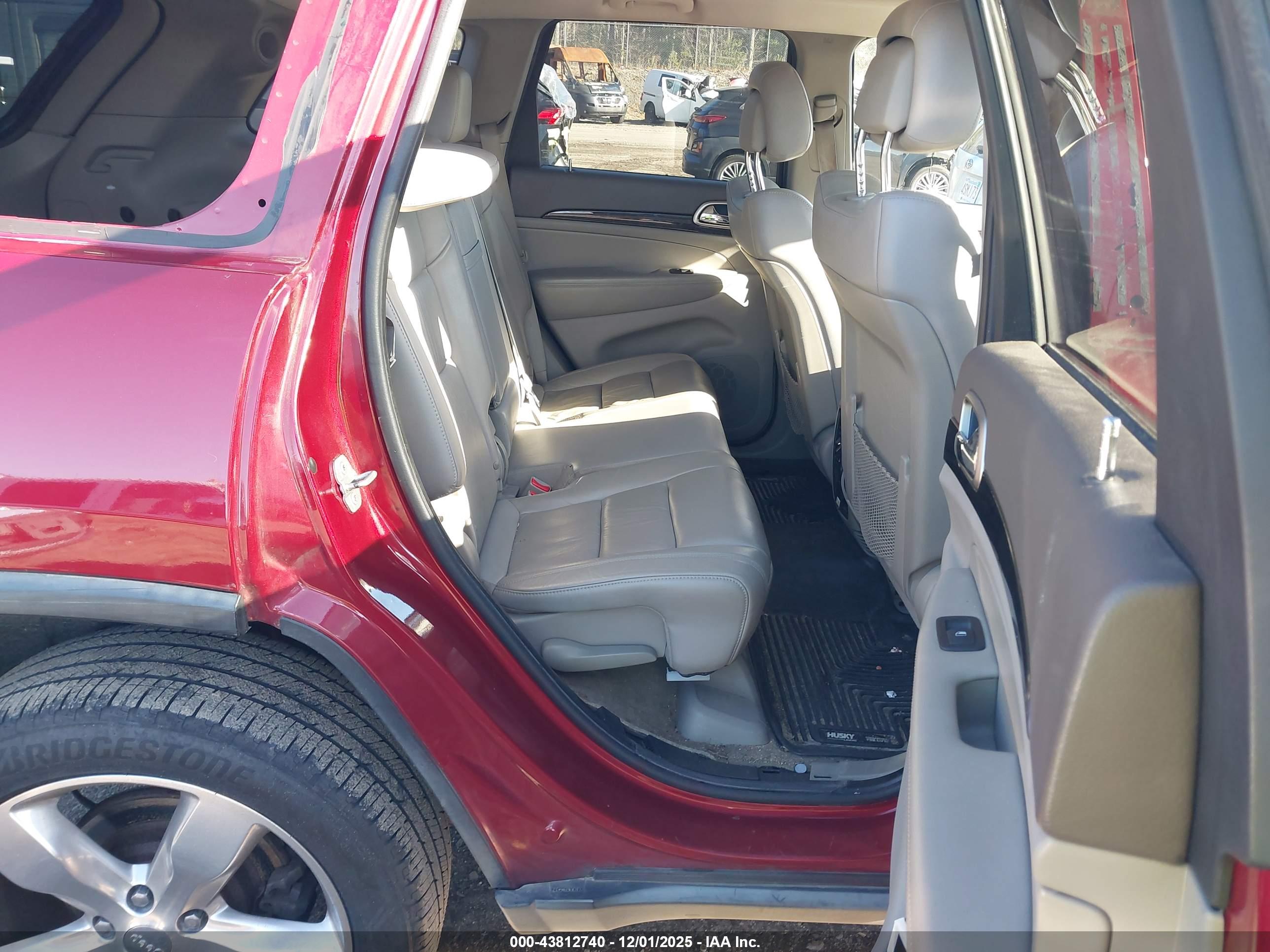 JEEP GRAND image 8