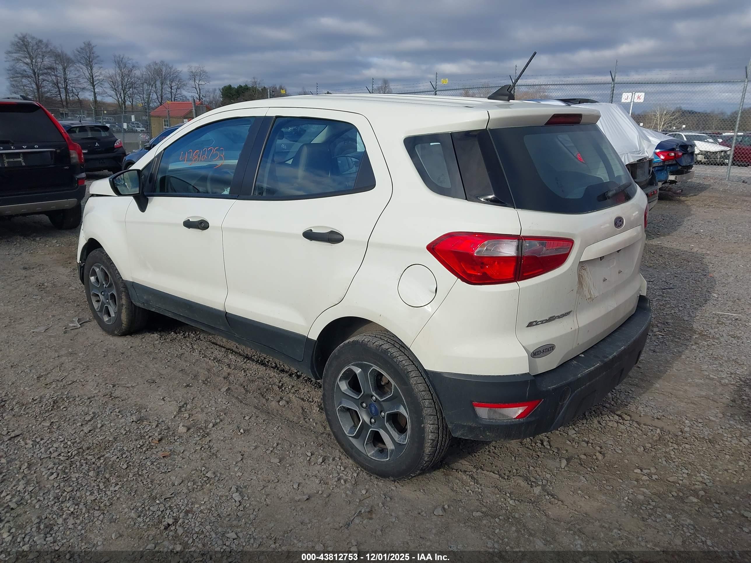 FORD ECOSPORT image 3