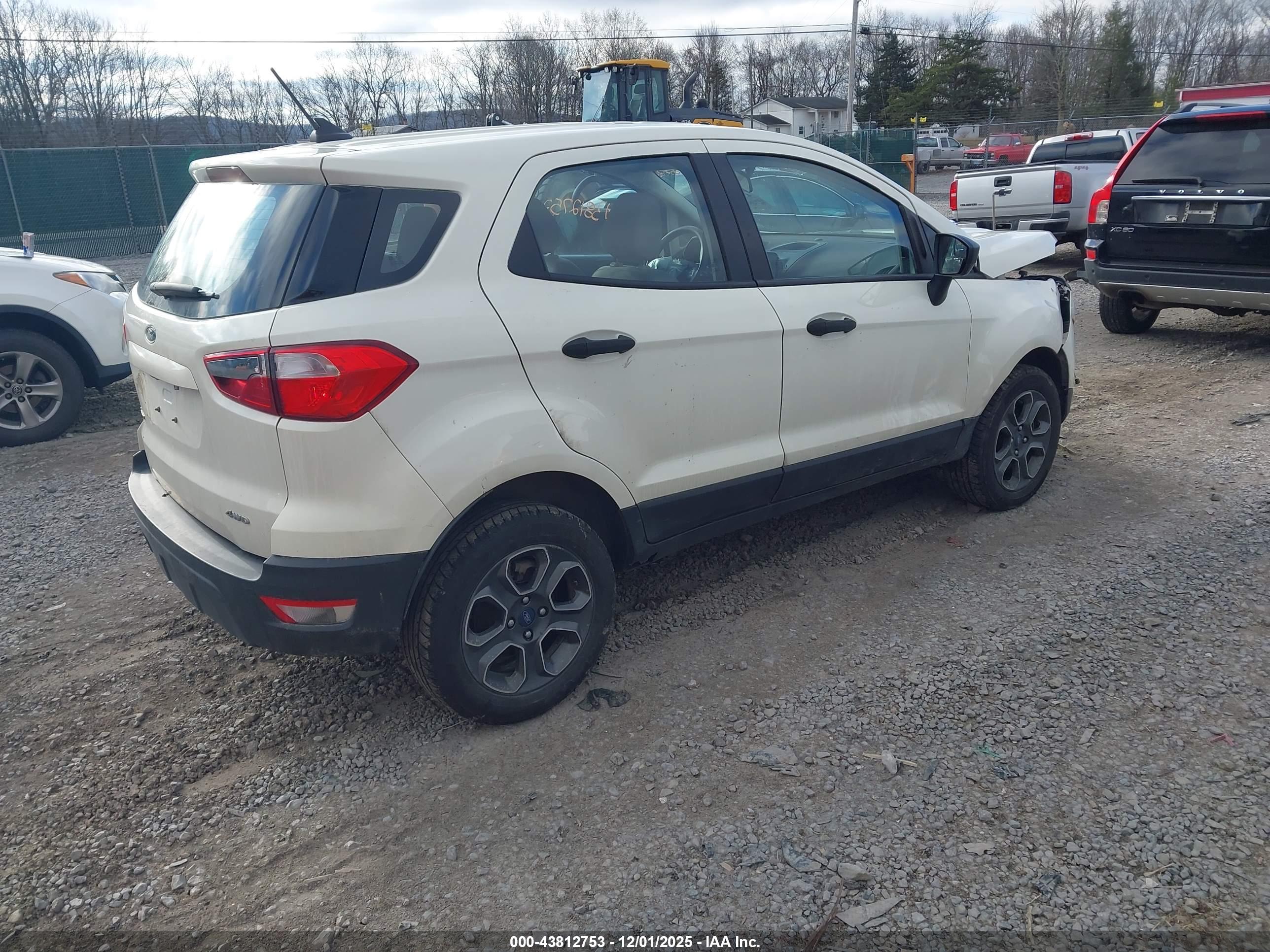 FORD ECOSPORT image 4