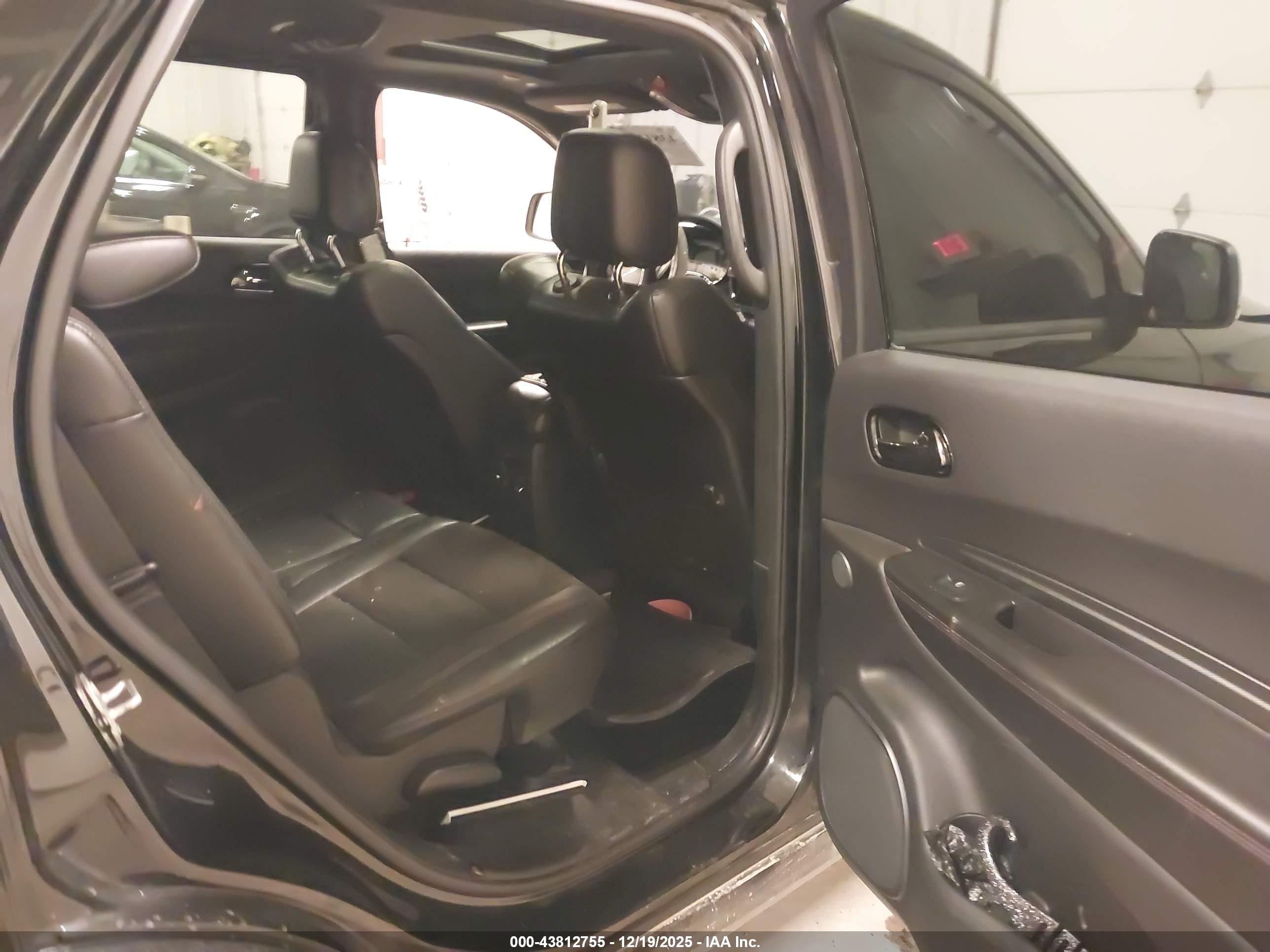 DODGE DURANGO image 8