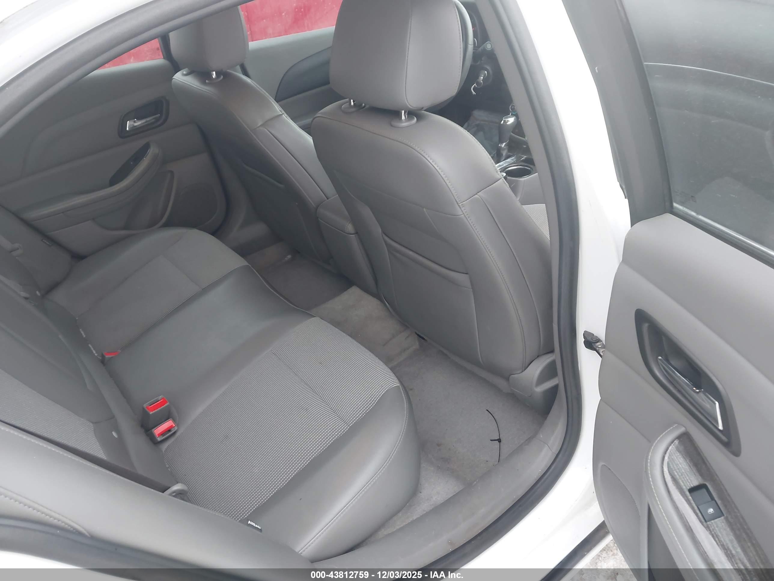 CHEVROLET MALIBU image 8
