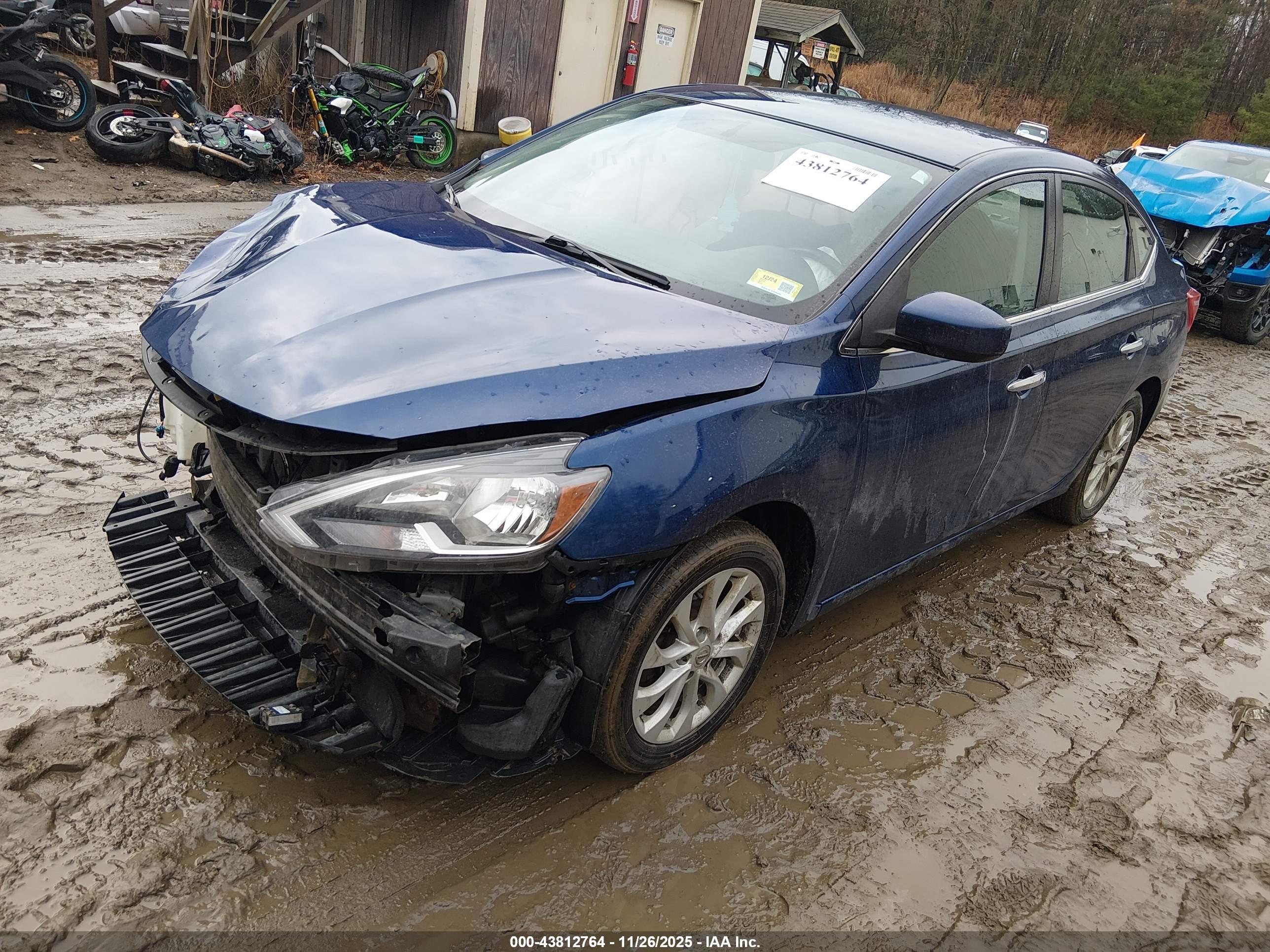 NISSAN SENTRA image 2