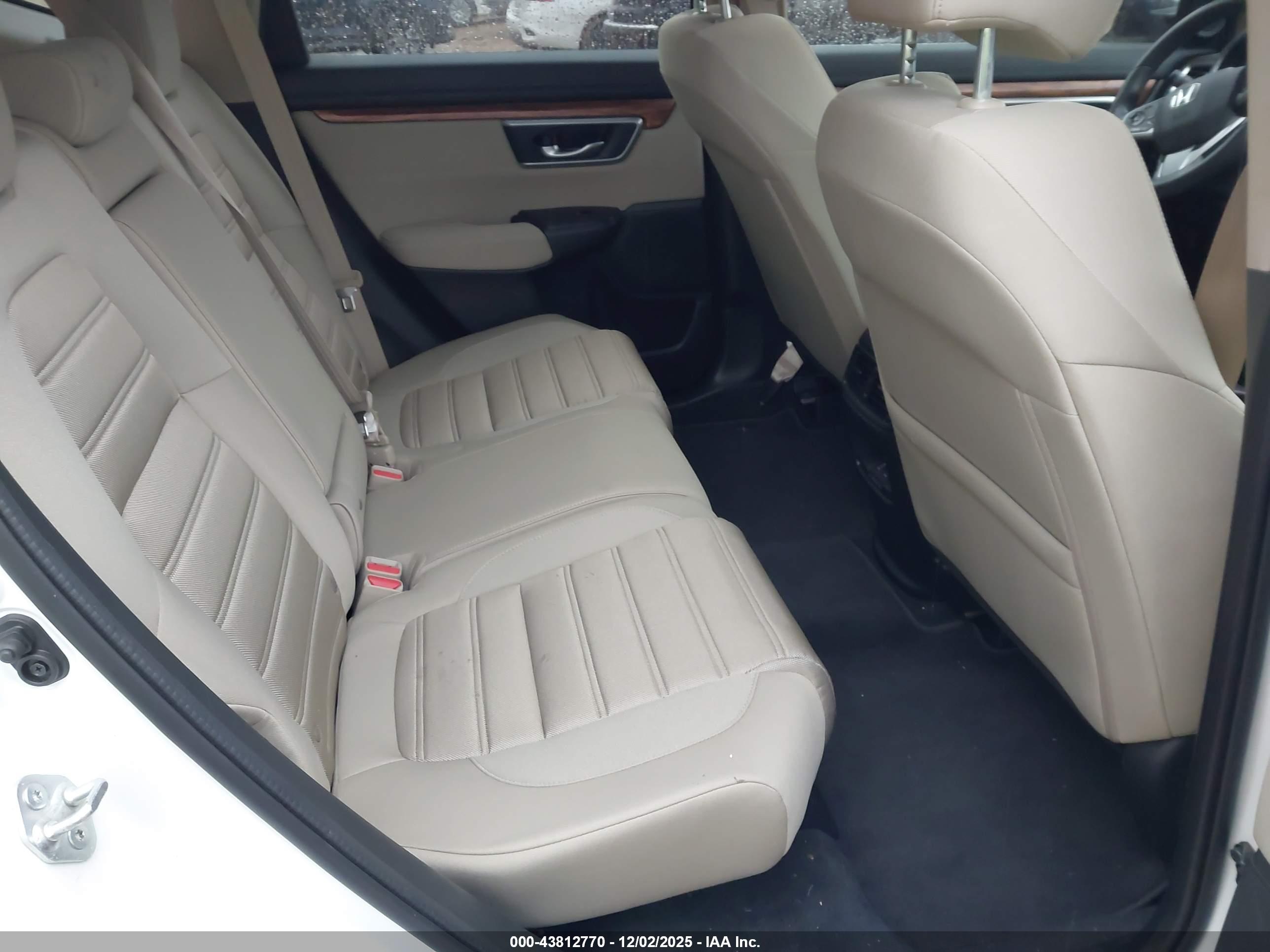 HONDA CR-V image 8
