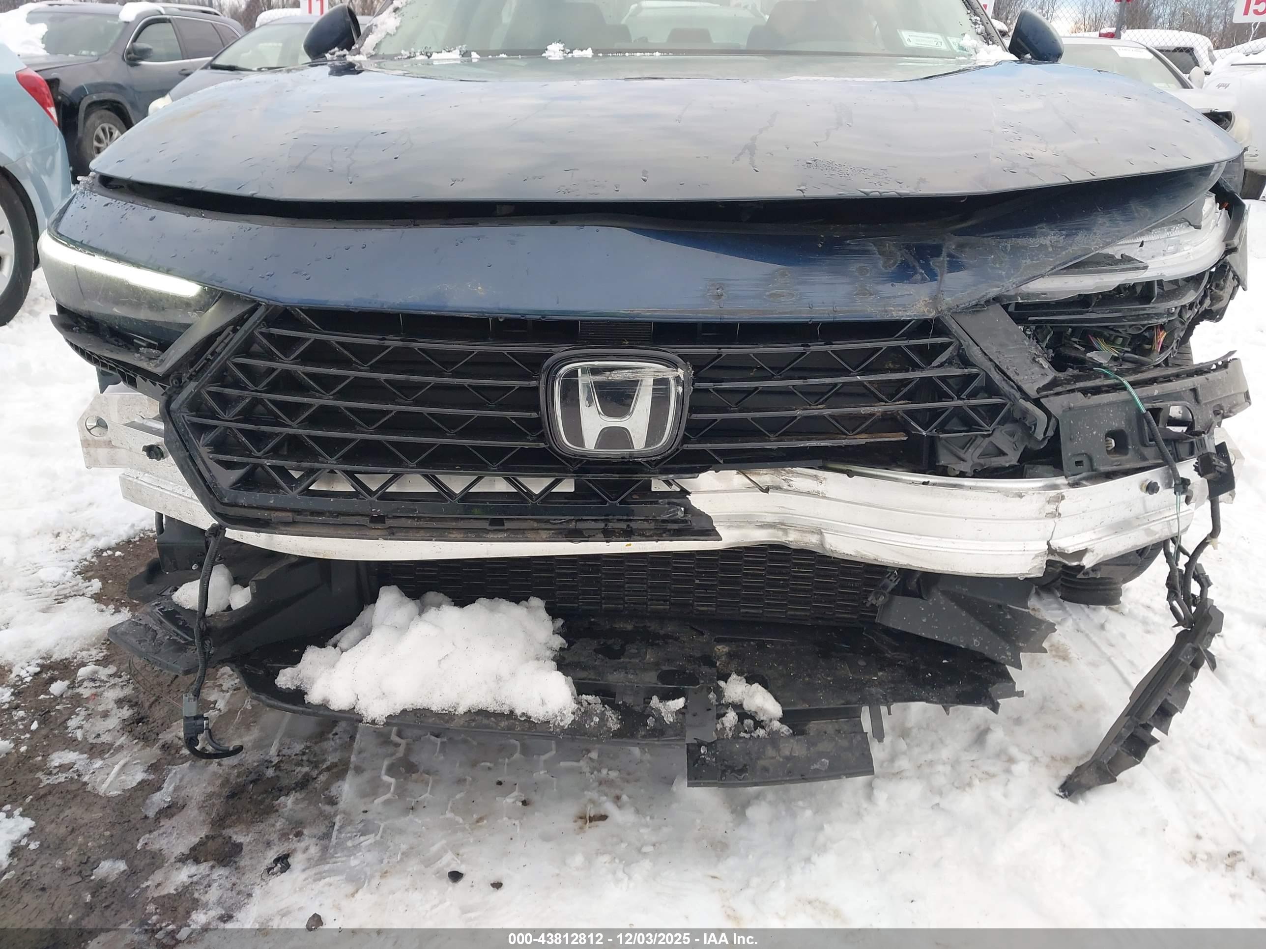 HONDA ACCORD image 6
