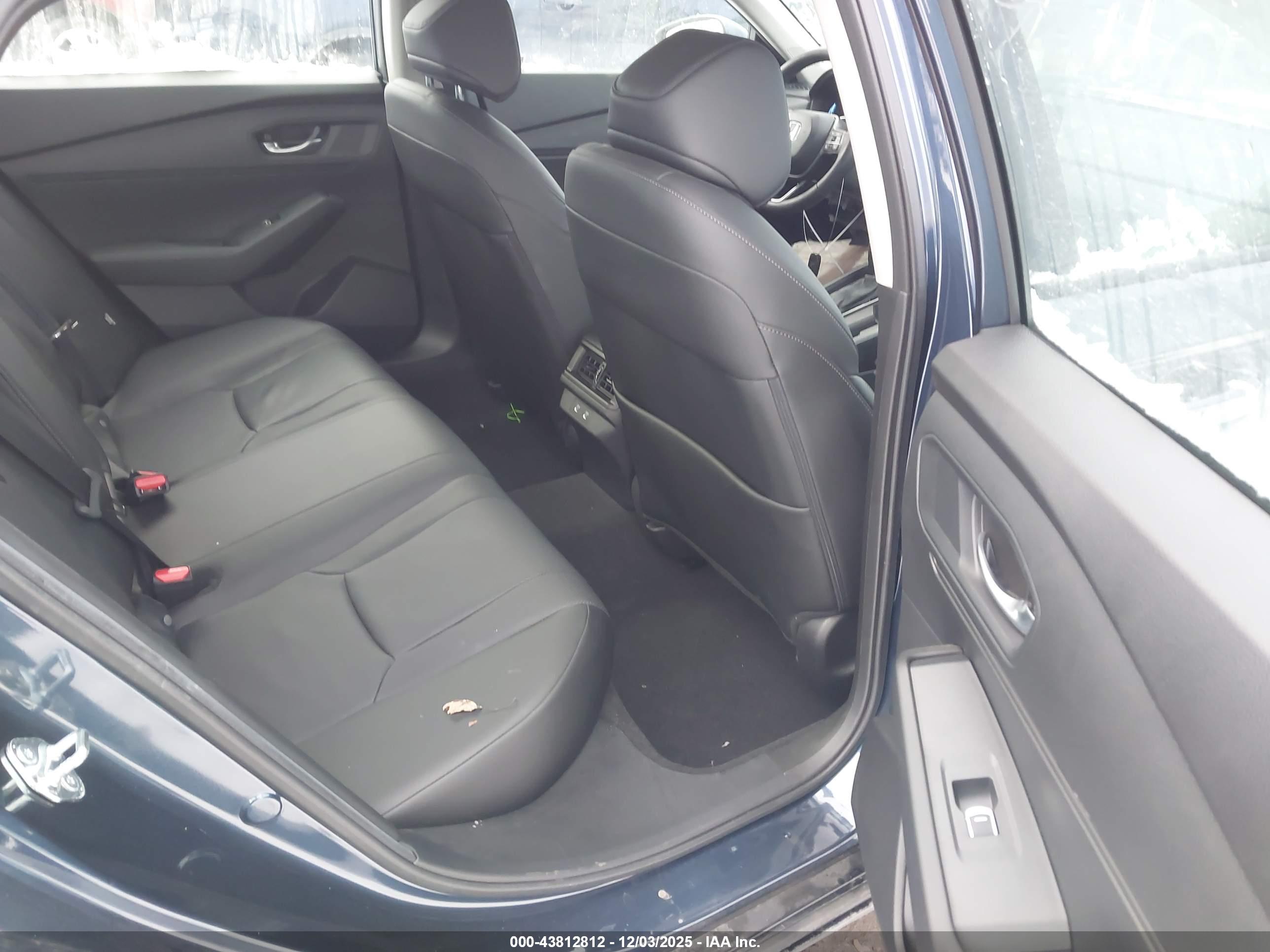HONDA ACCORD image 8