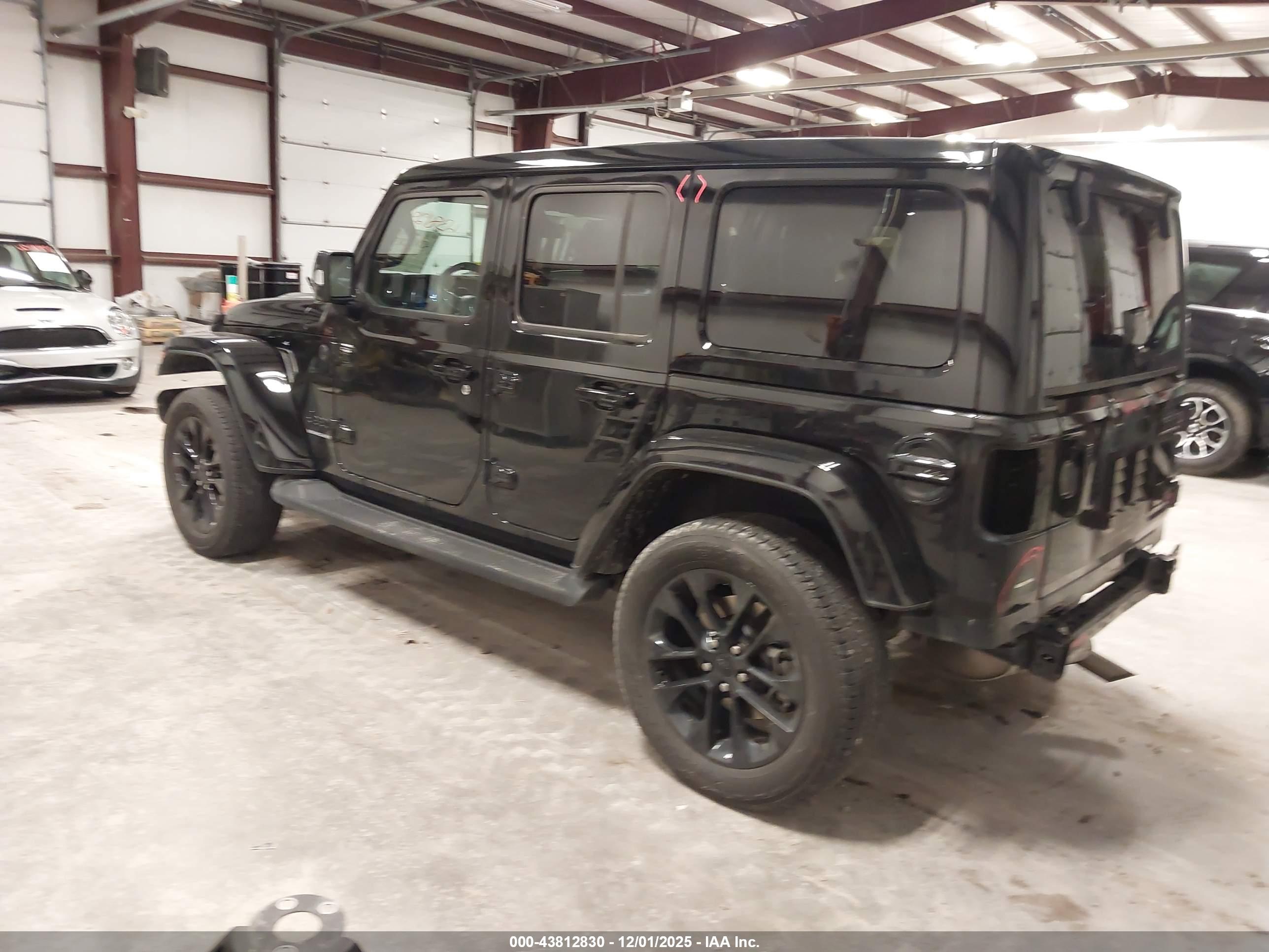 JEEP WRANGLER image 3