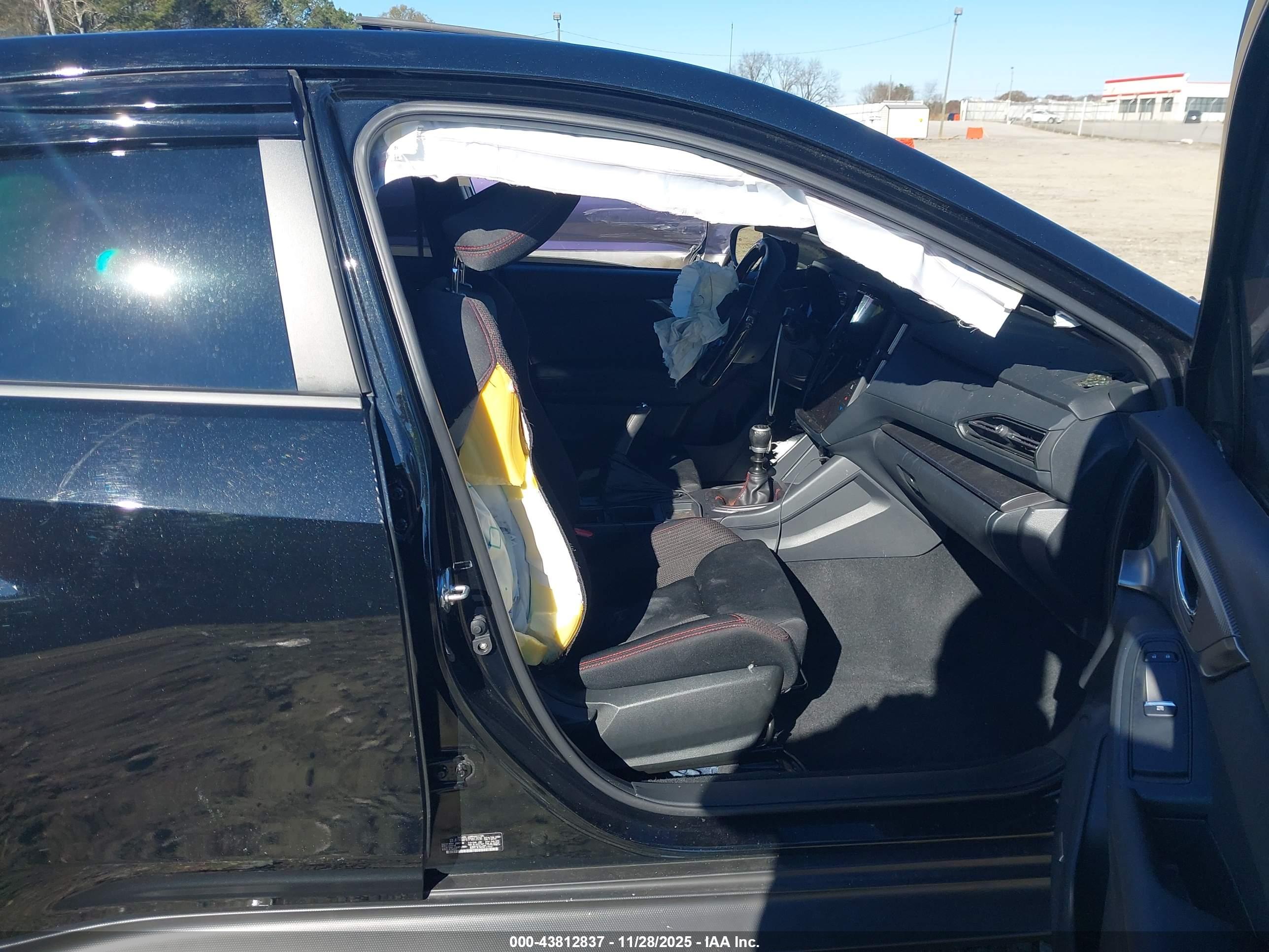 SUBARU WRX image 5