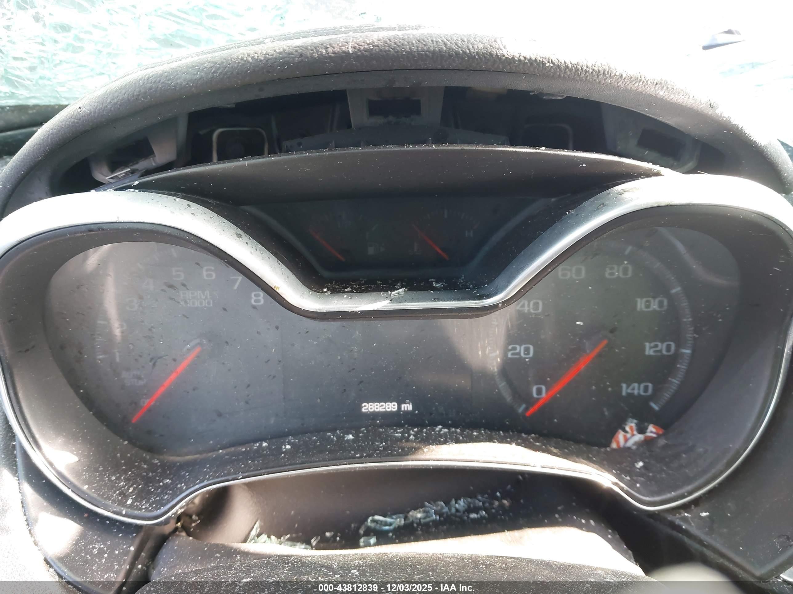 CHEVROLET IMPALA image 7