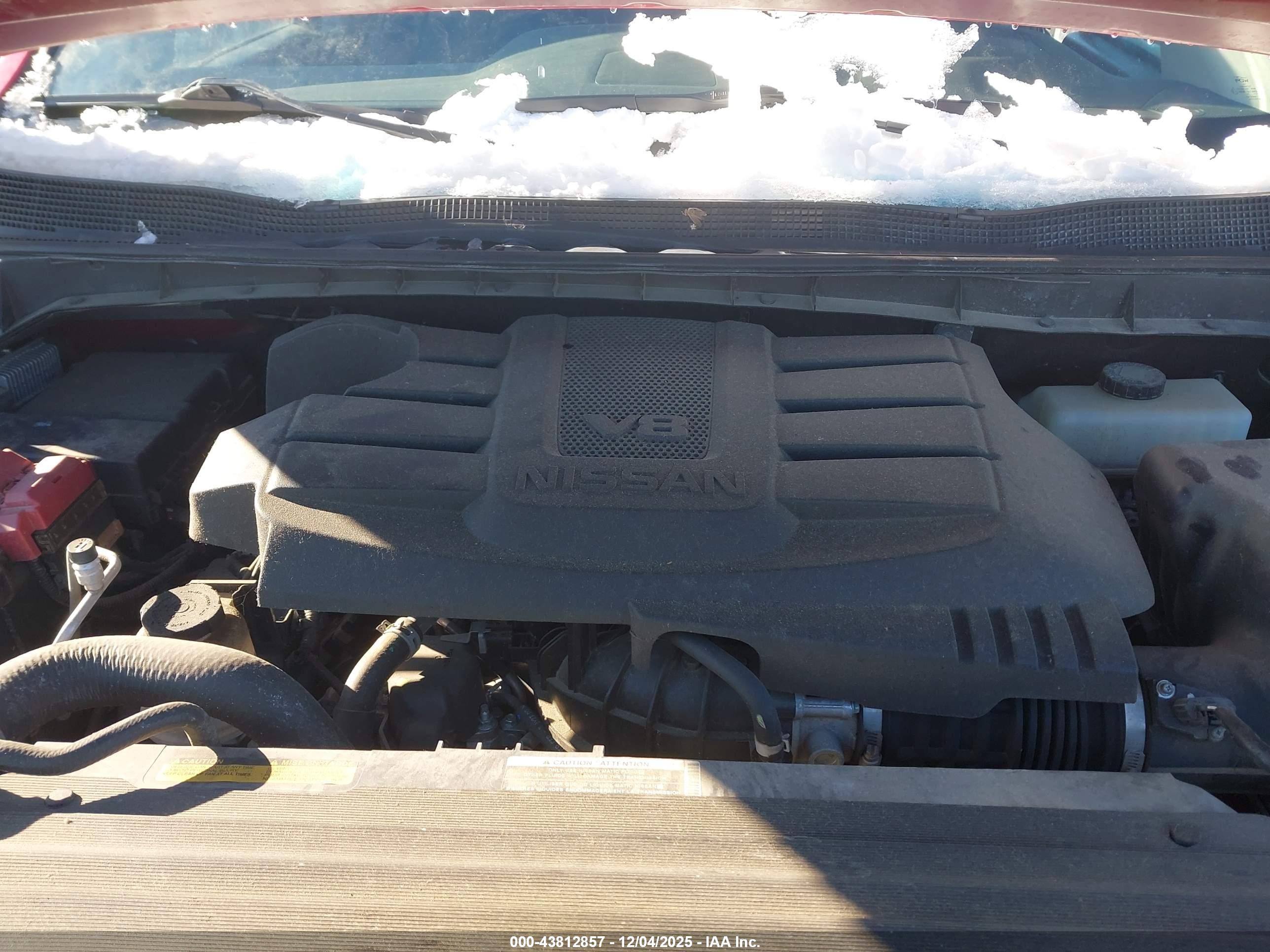 NISSAN TITAN image 10