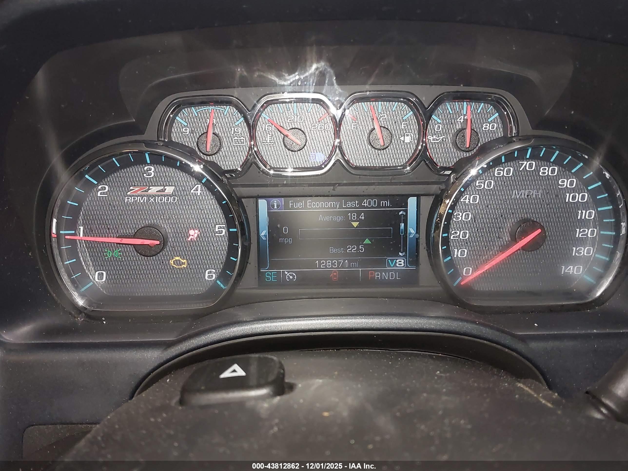 CHEVROLET SILVERADO image 7