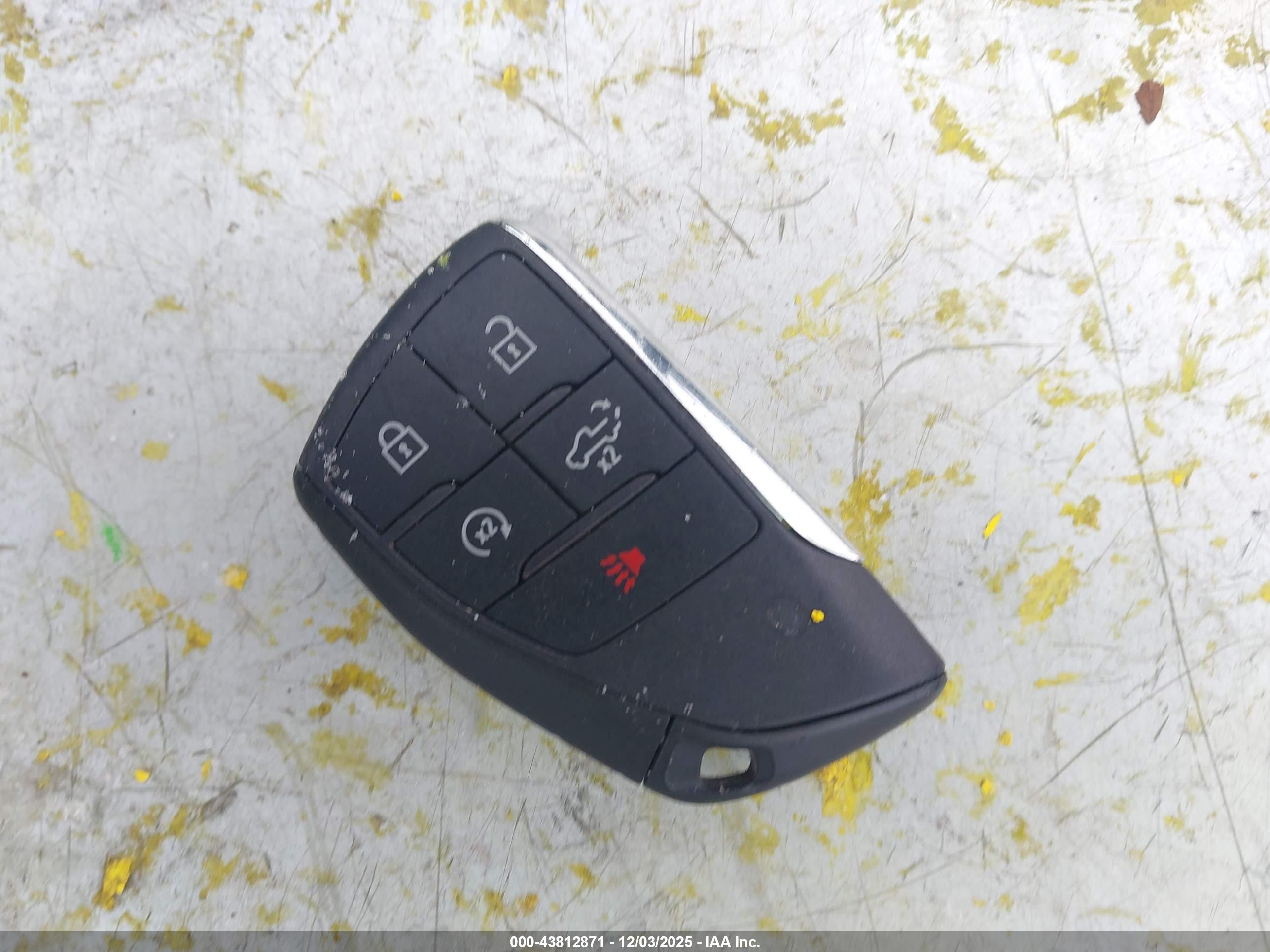 GMC SIERRA image 11