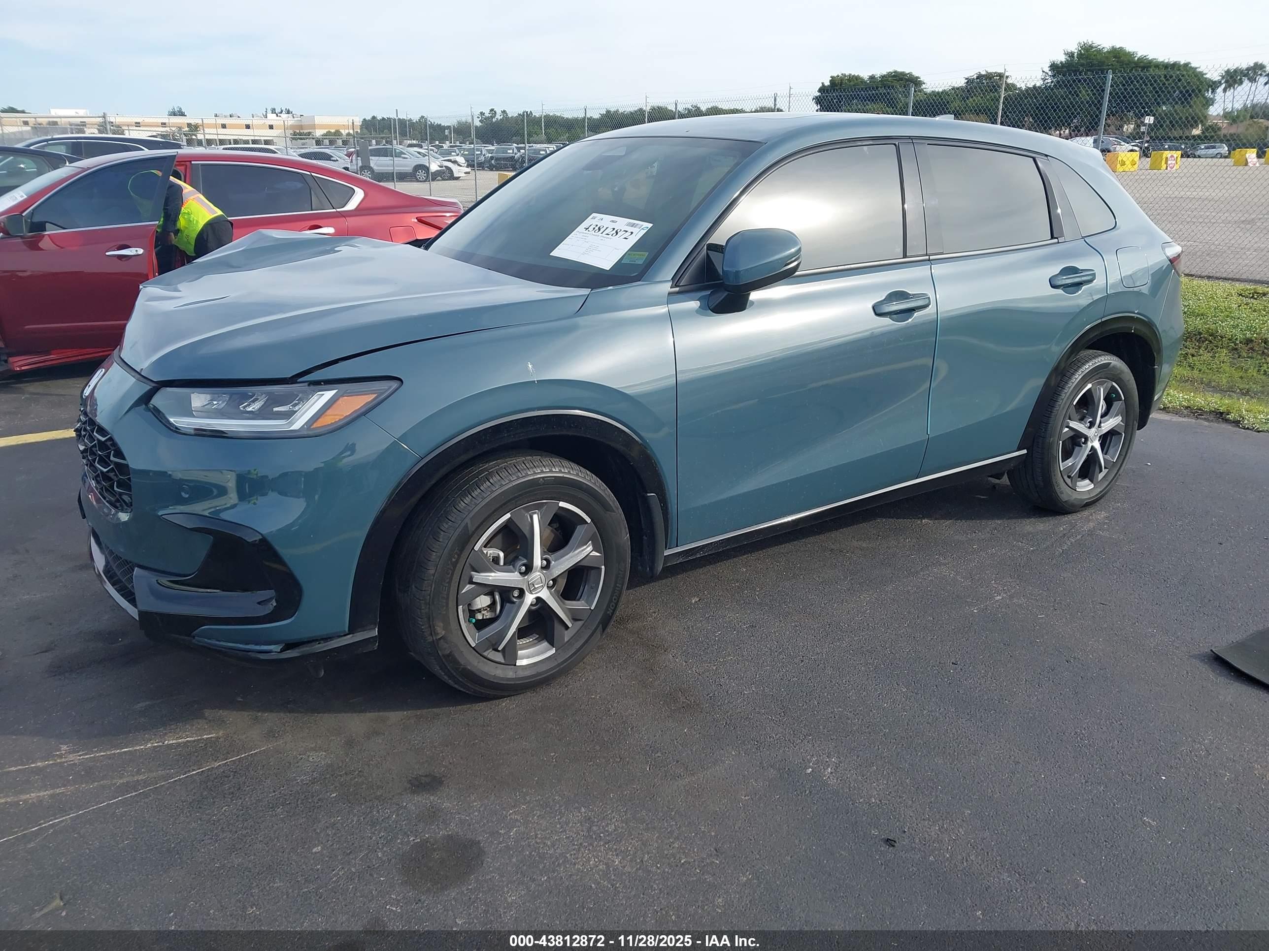 HONDA HR-V image 2