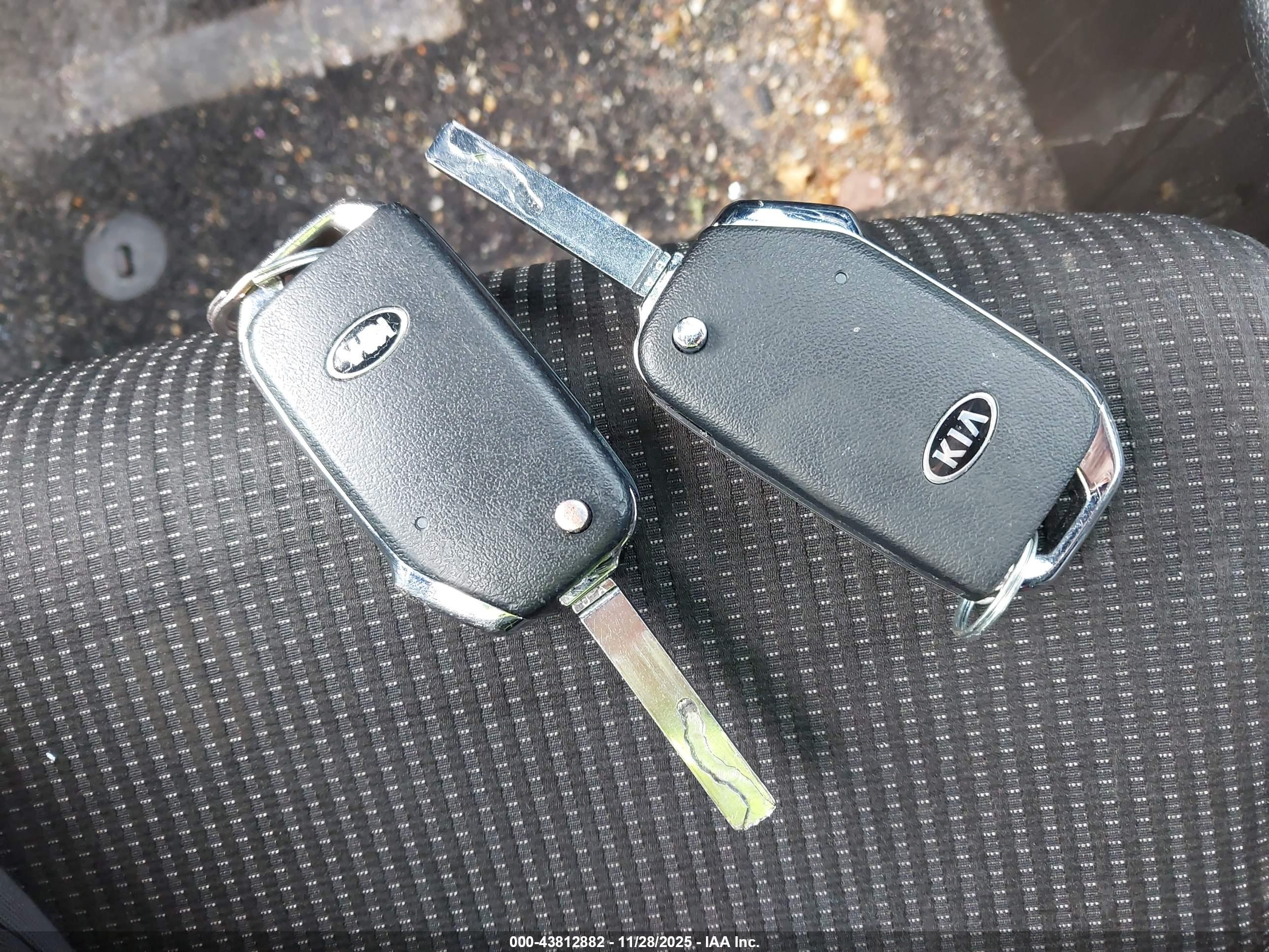 KIA FORTE image 11