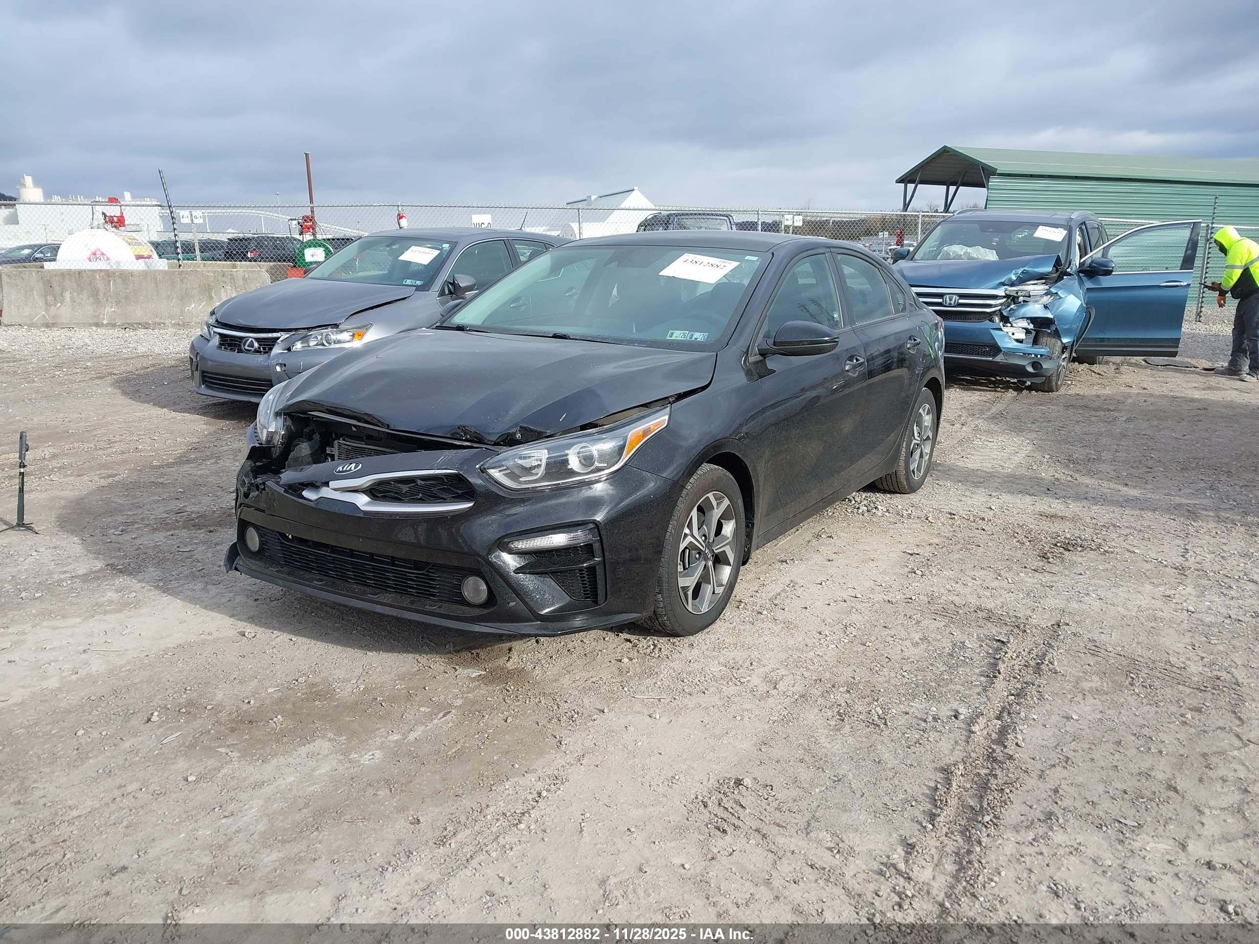 KIA FORTE image 2