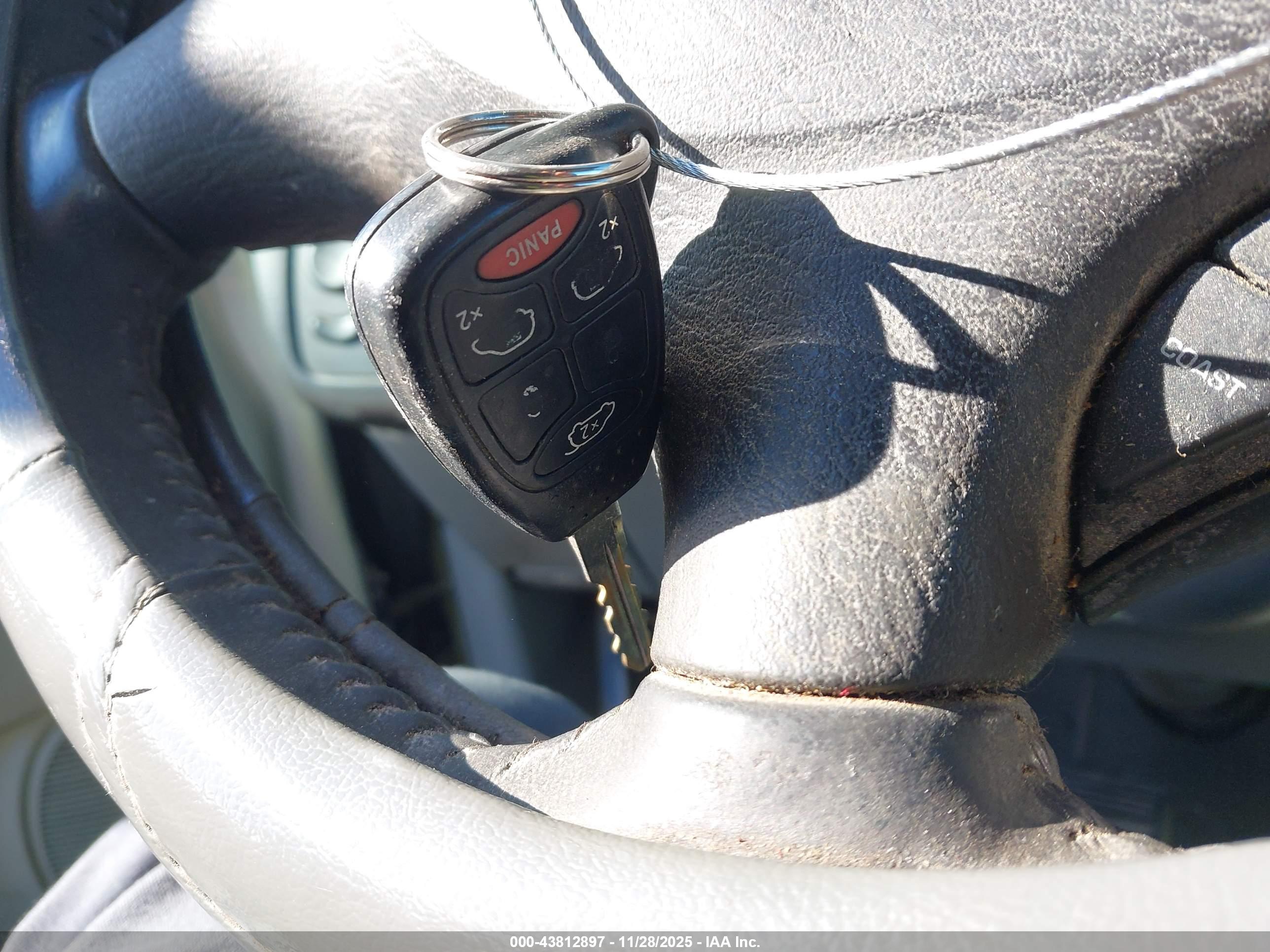 CHRYSLER TOWN image 11
