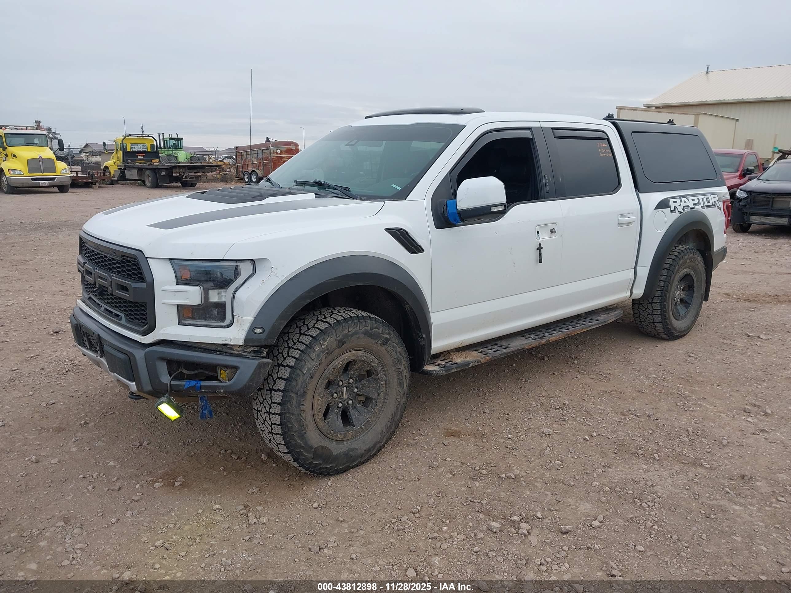 FORD F-150 image 2