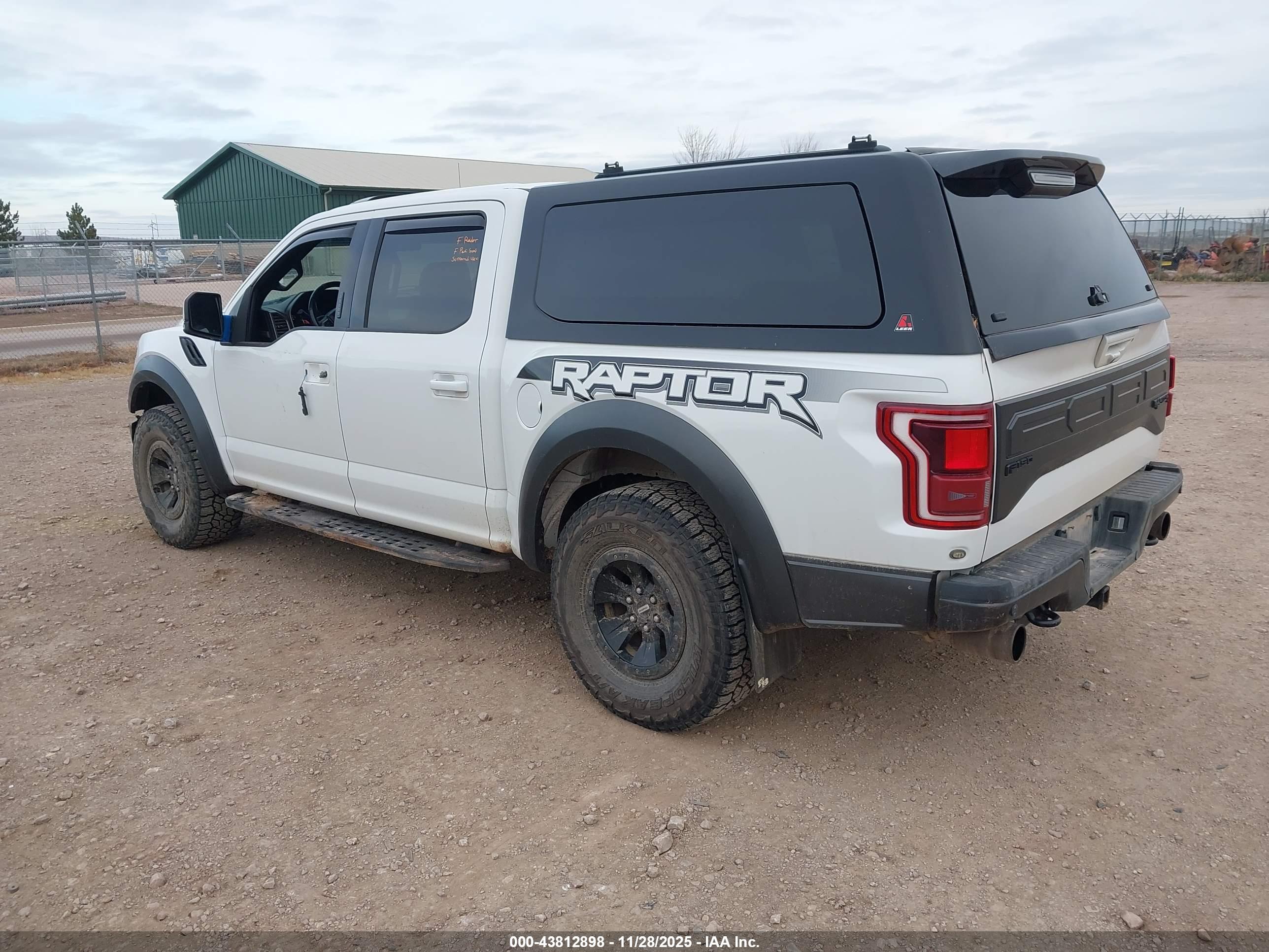 FORD F-150 image 3