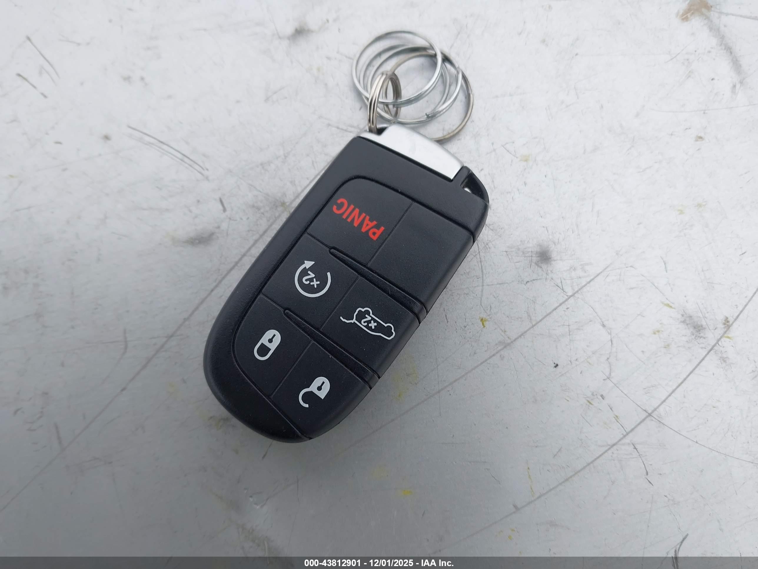 JEEP GRAND image 11