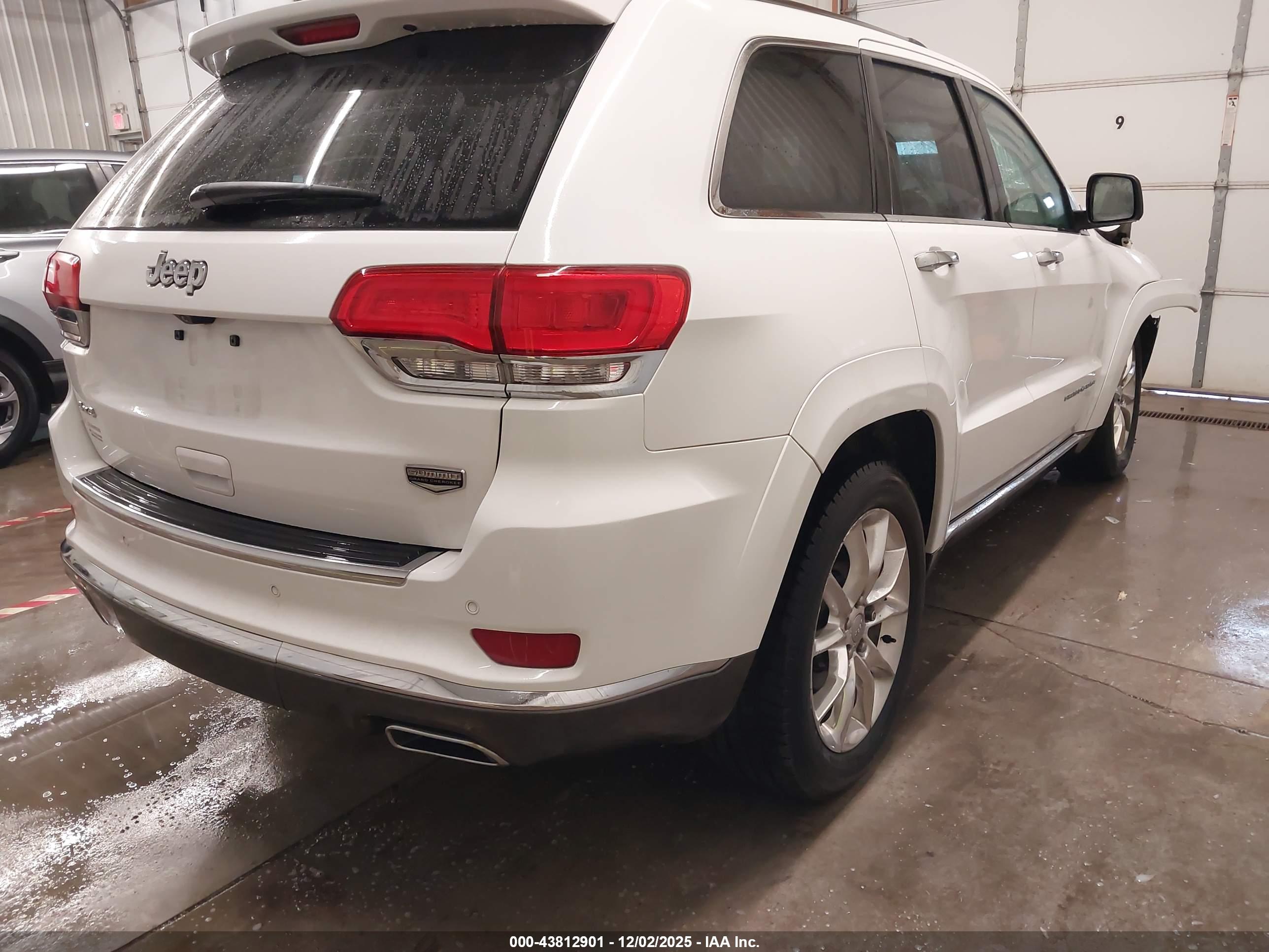 JEEP GRAND image 4