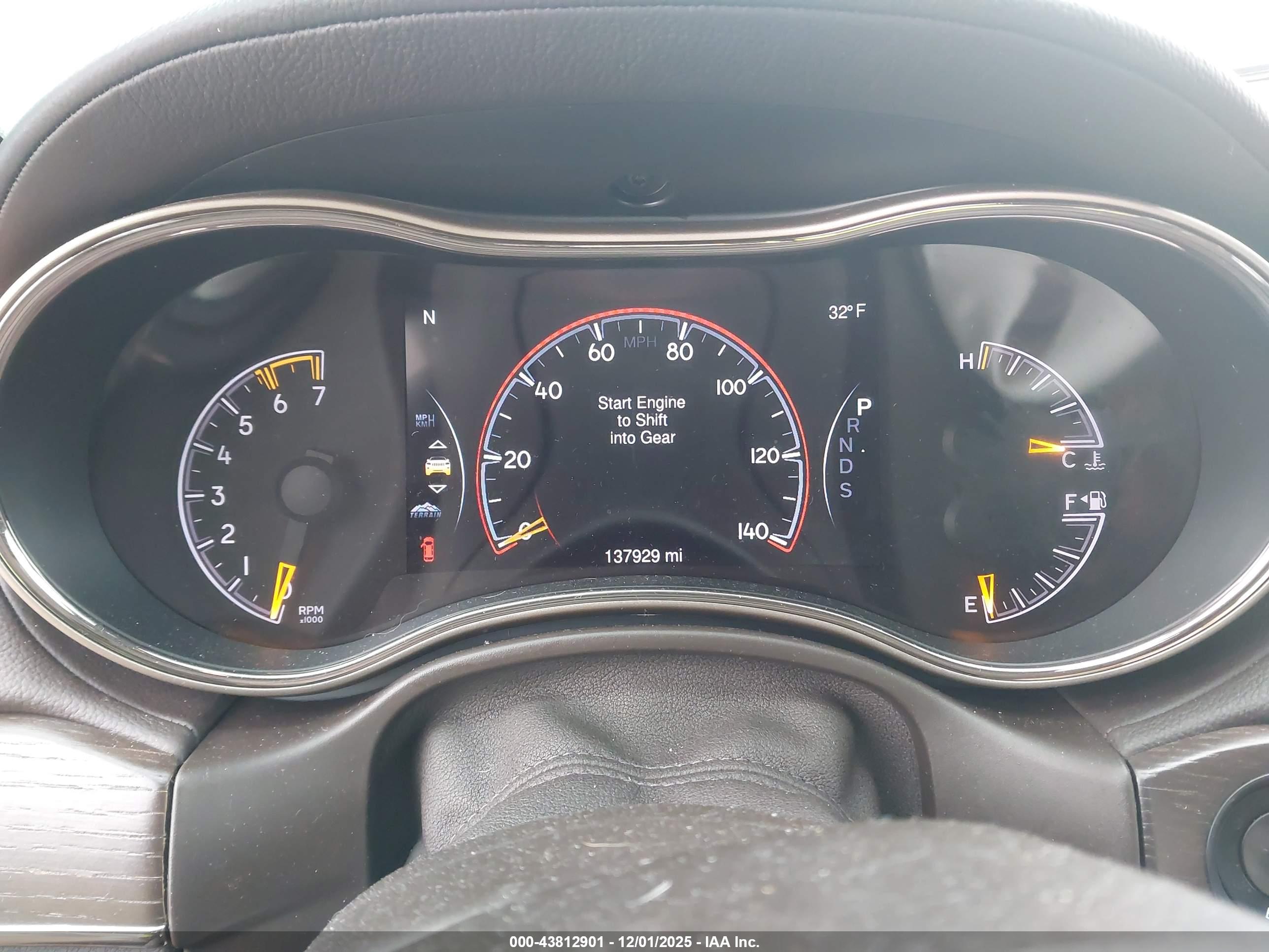 JEEP GRAND image 7