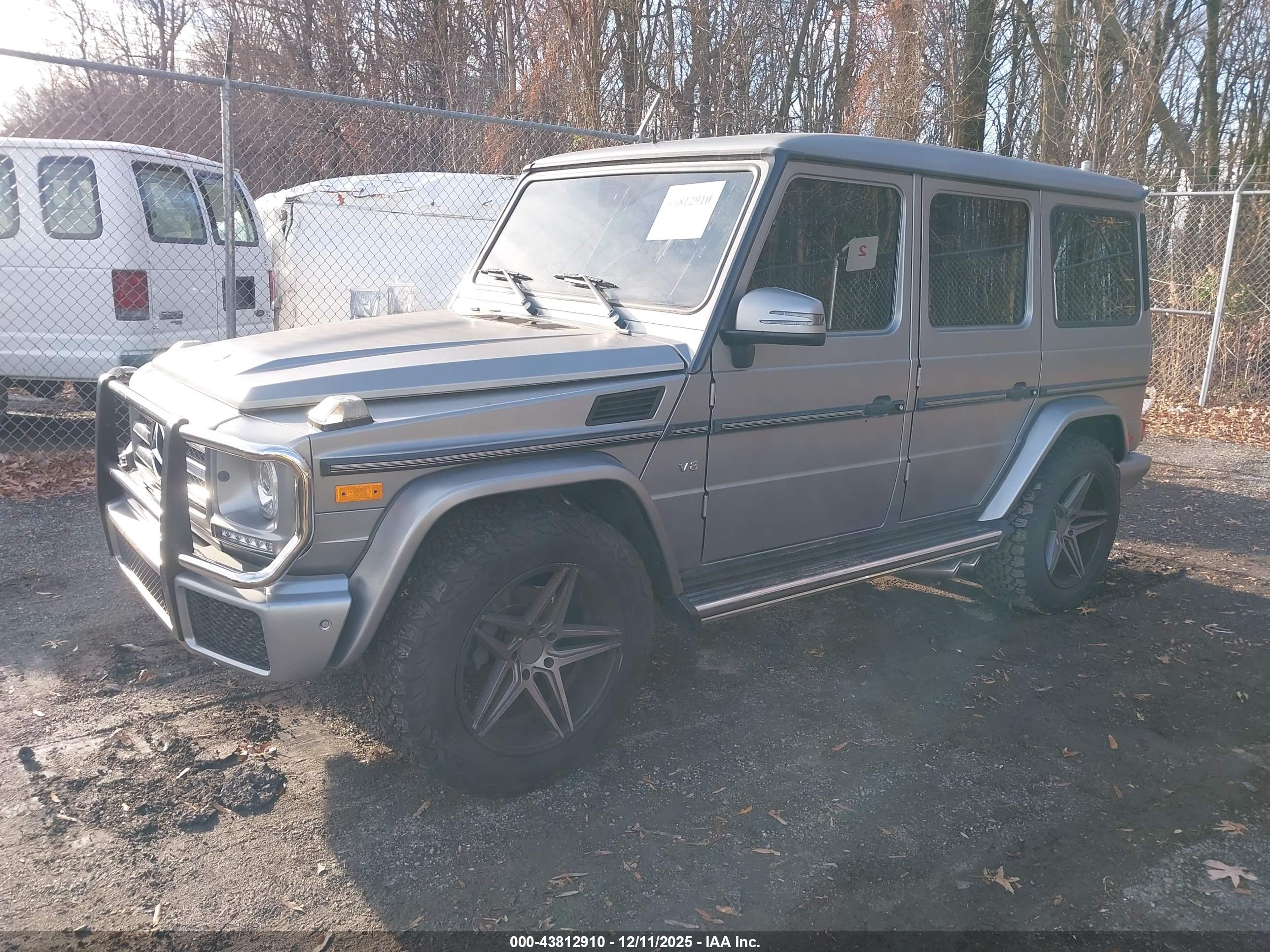 MERCEDES-BENZ G image 2