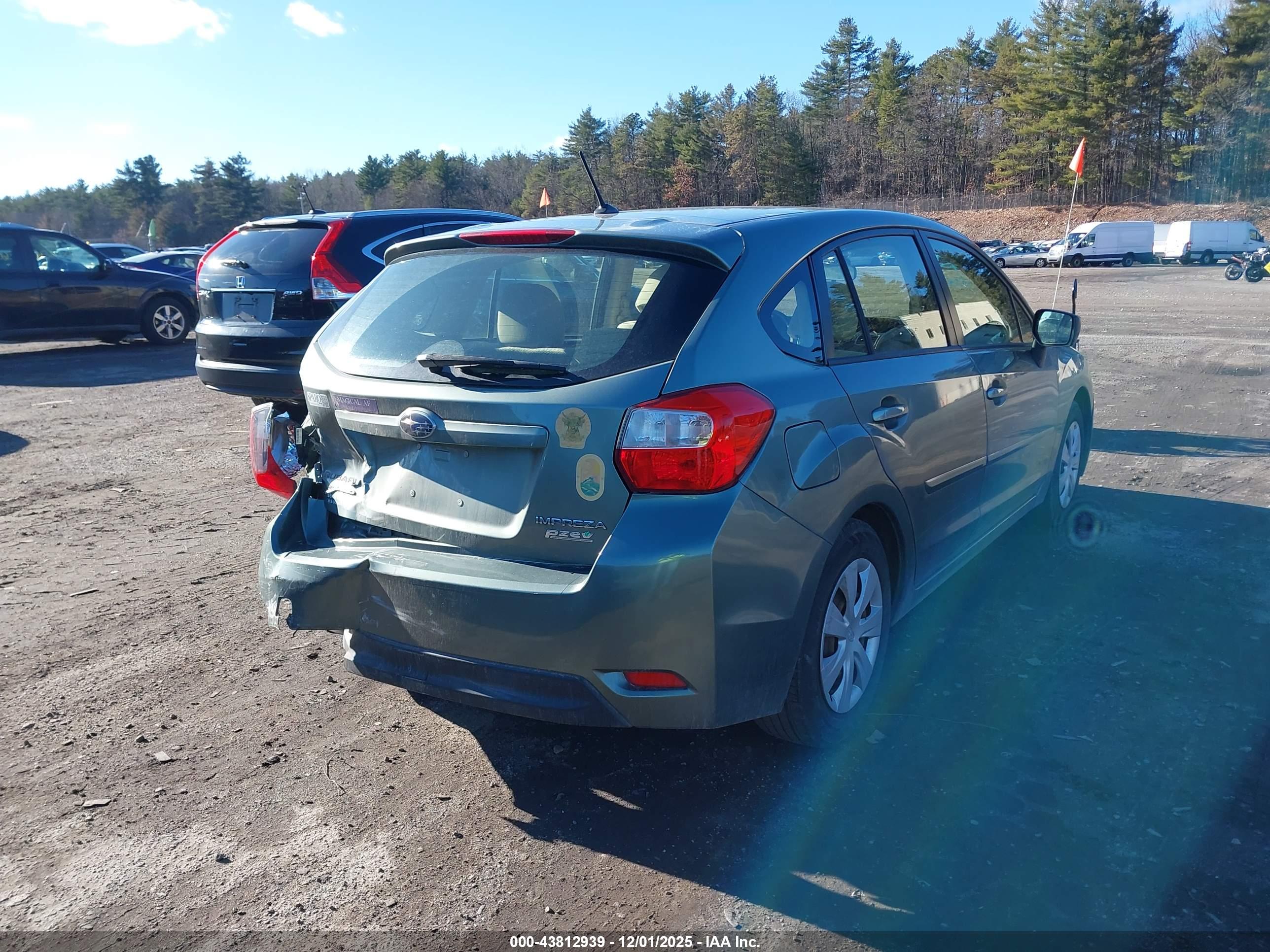 SUBARU IMPREZA image 4