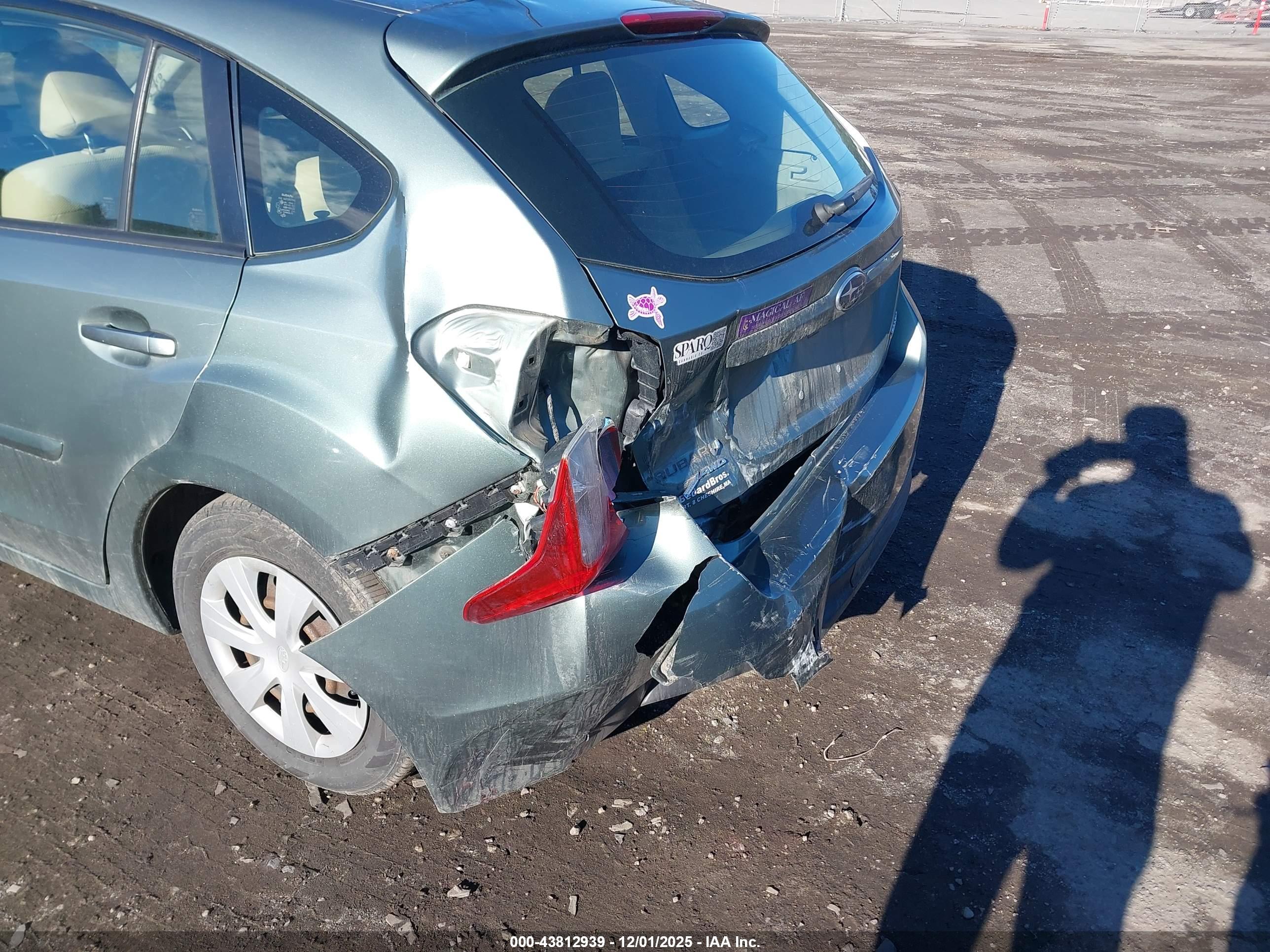 SUBARU IMPREZA image 6