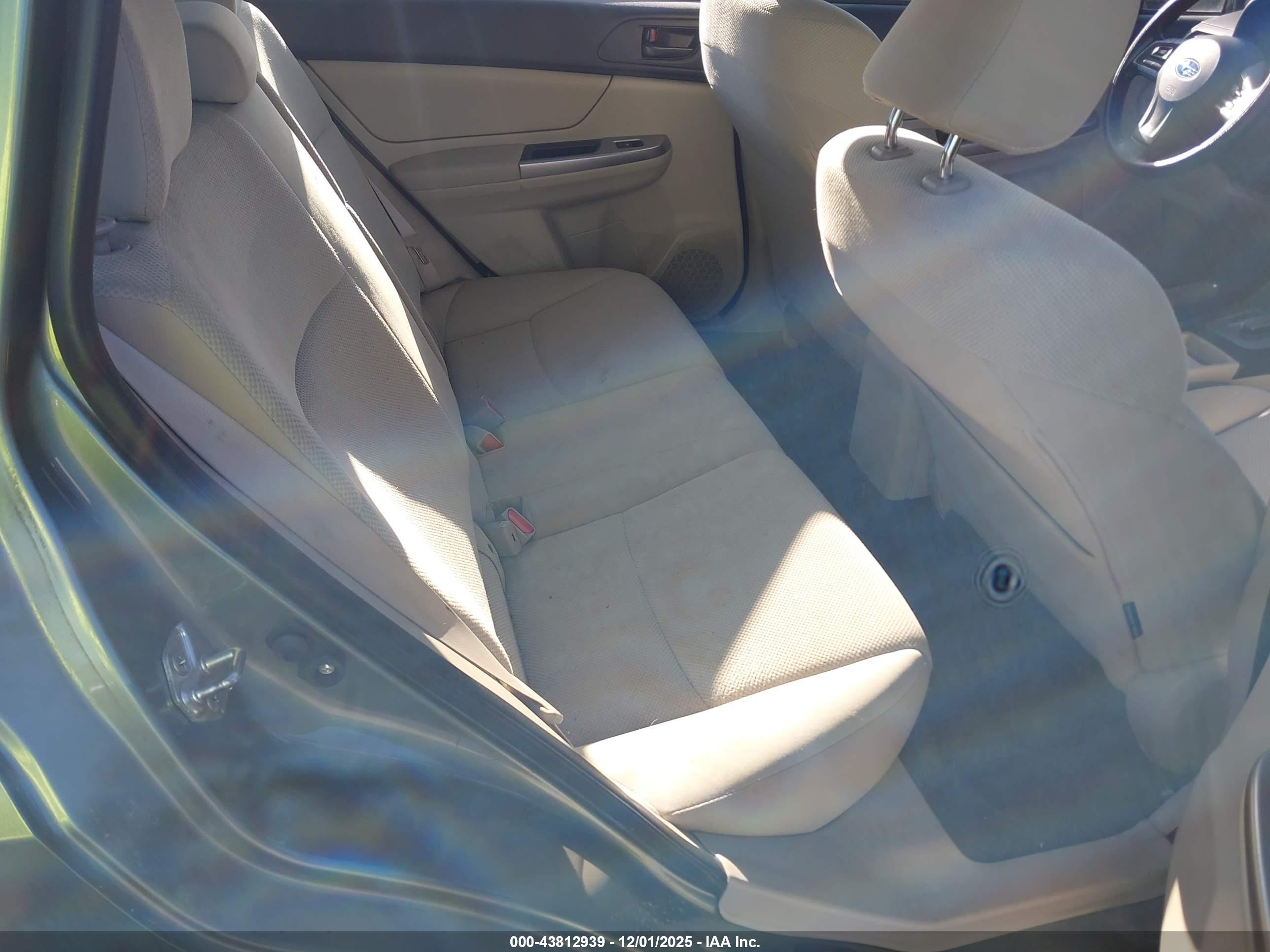 SUBARU IMPREZA image 8