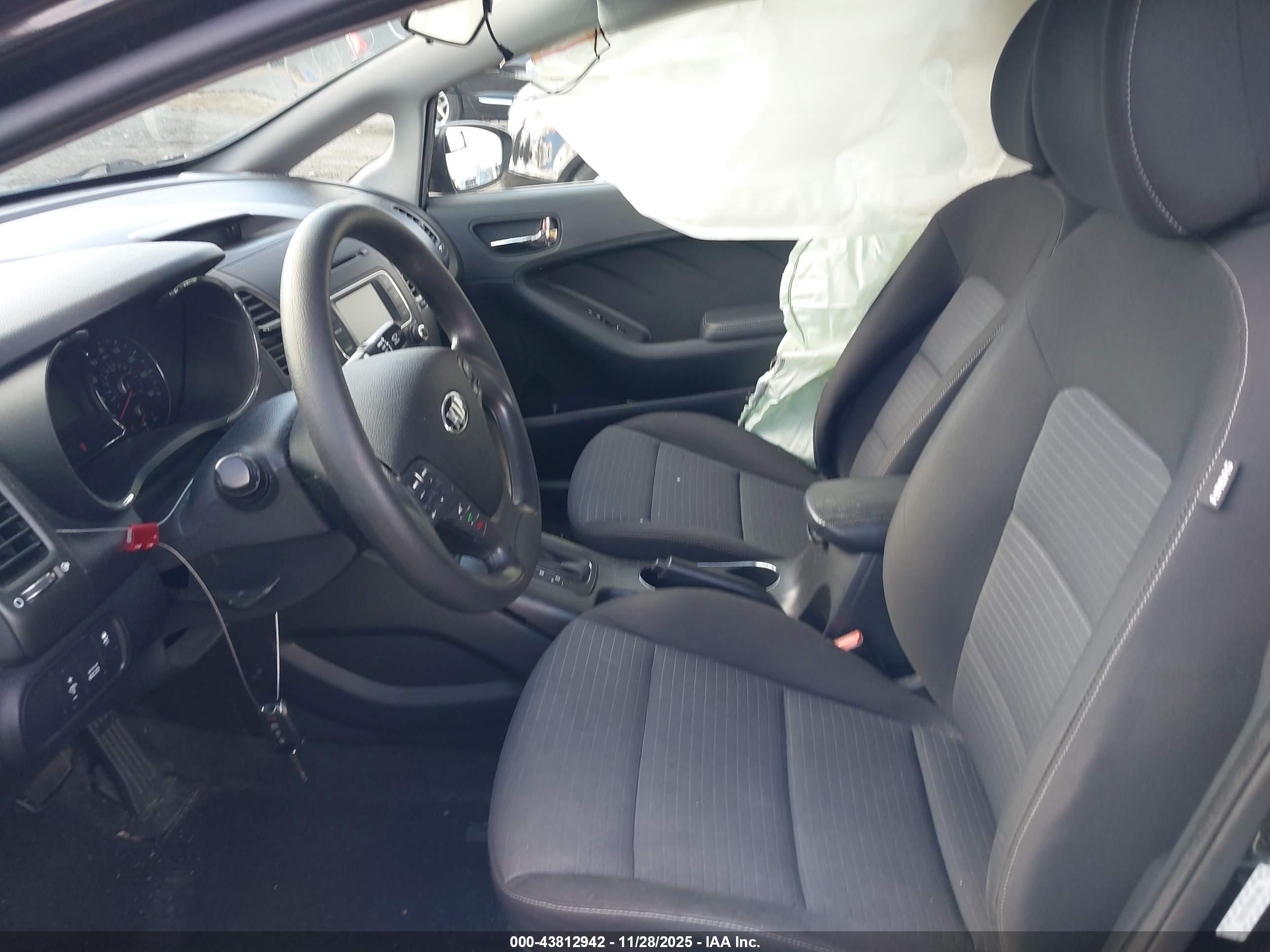 KIA FORTE image 5