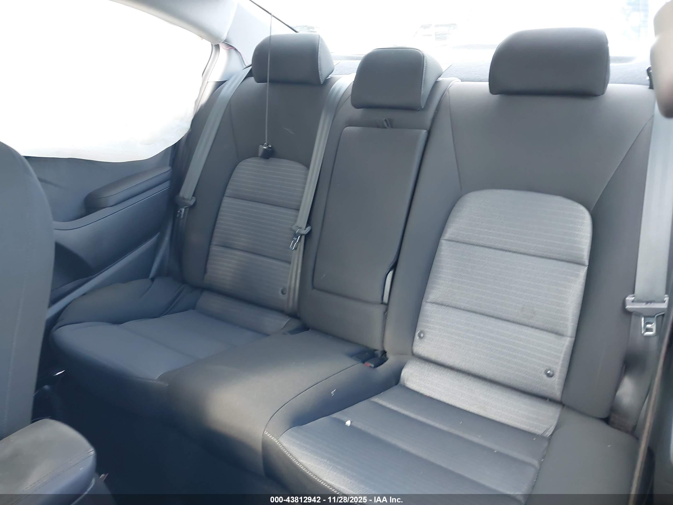 KIA FORTE image 8