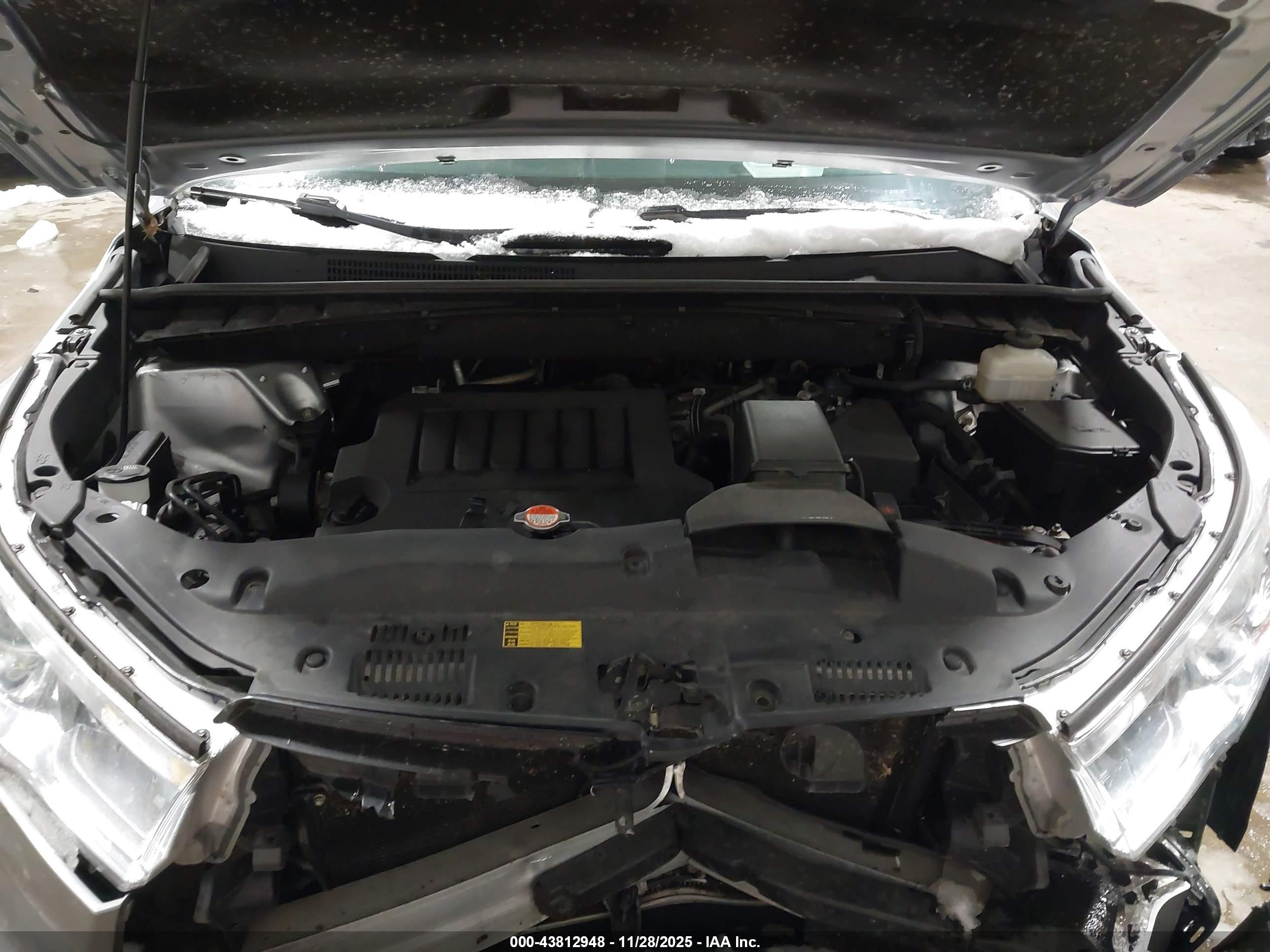 TOYOTA HIGHLANDER image 10