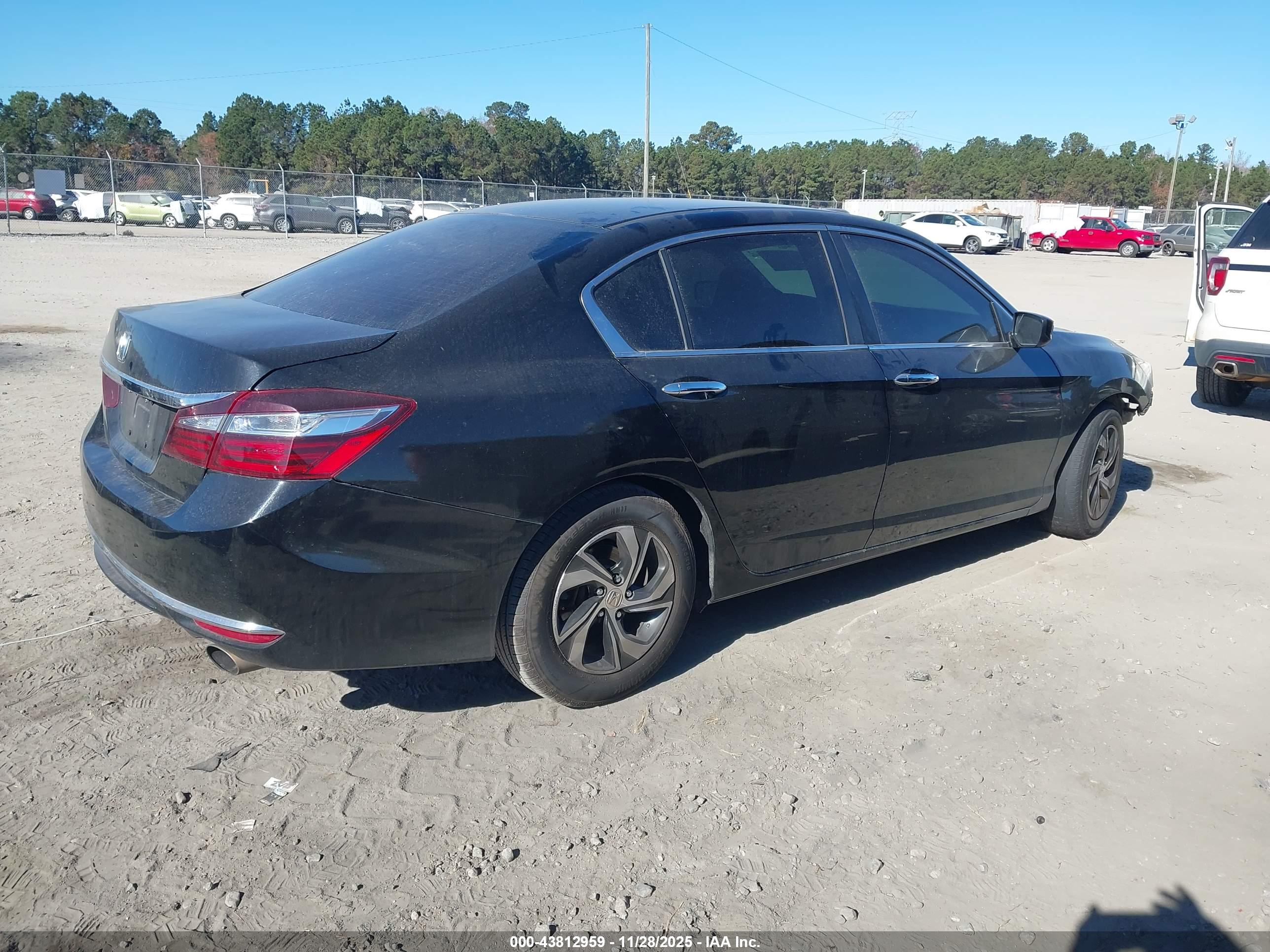 HONDA ACCORD image 4