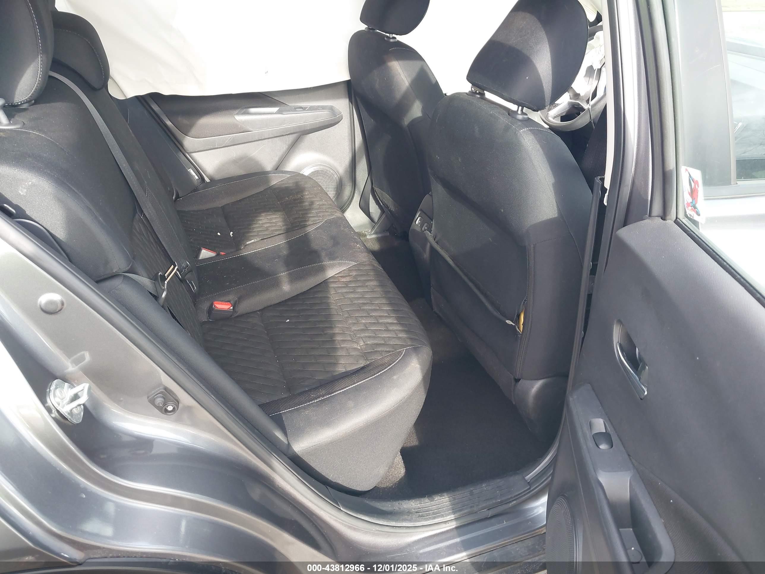 NISSAN KICKS image 8