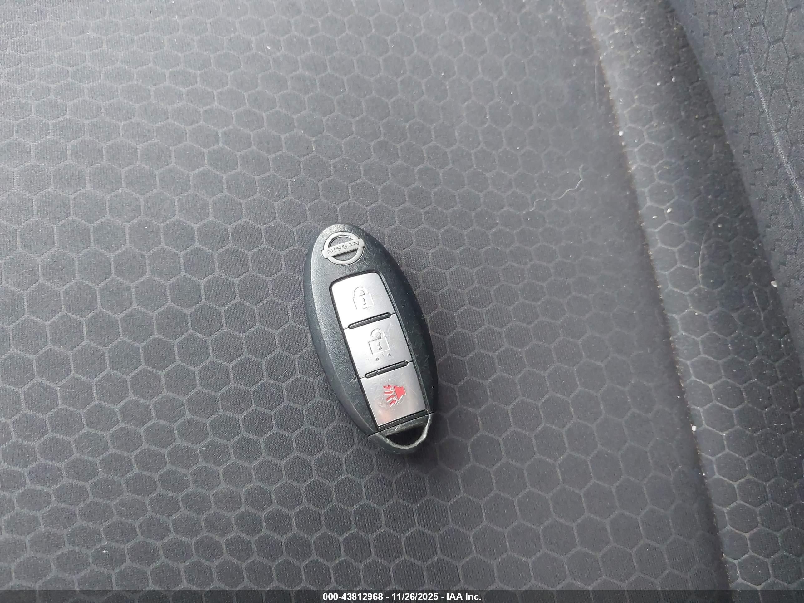 NISSAN JUKE image 11