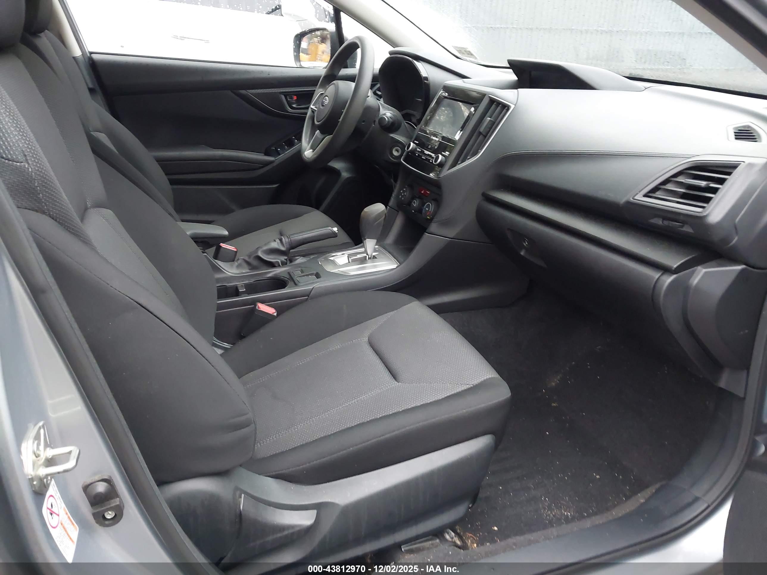 SUBARU IMPREZA image 5