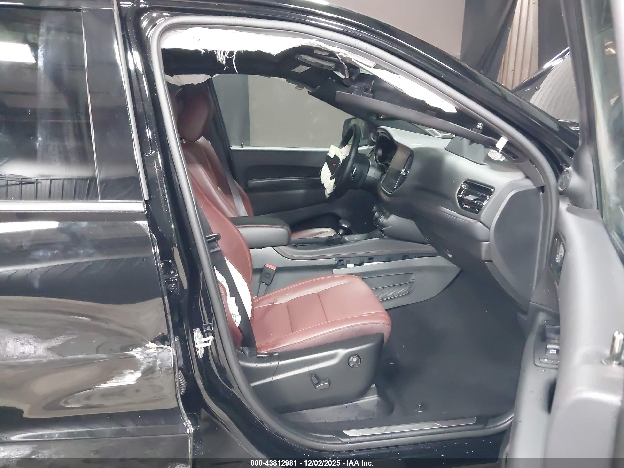 DODGE DURANGO image 5