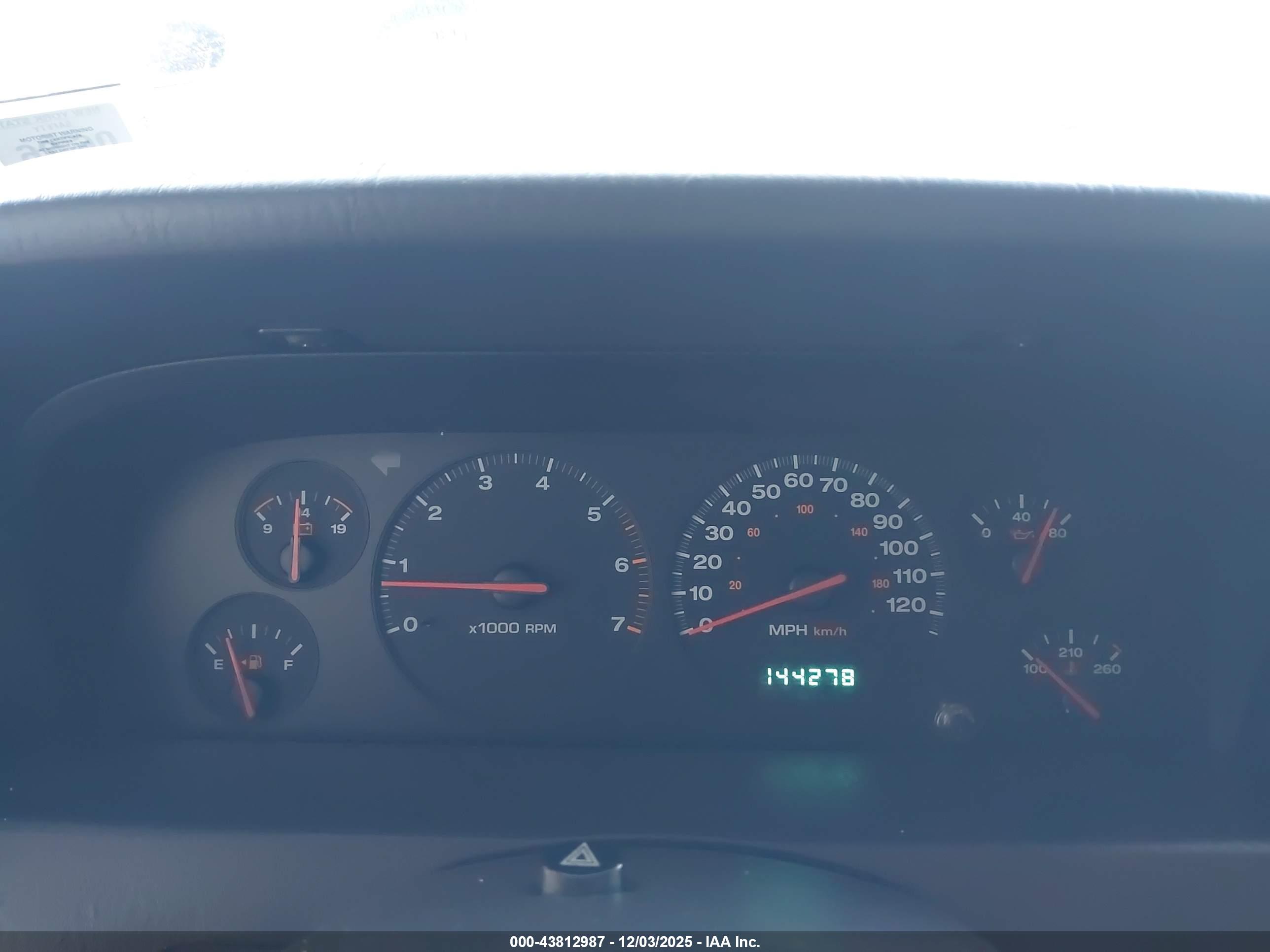 JEEP GRAND image 7