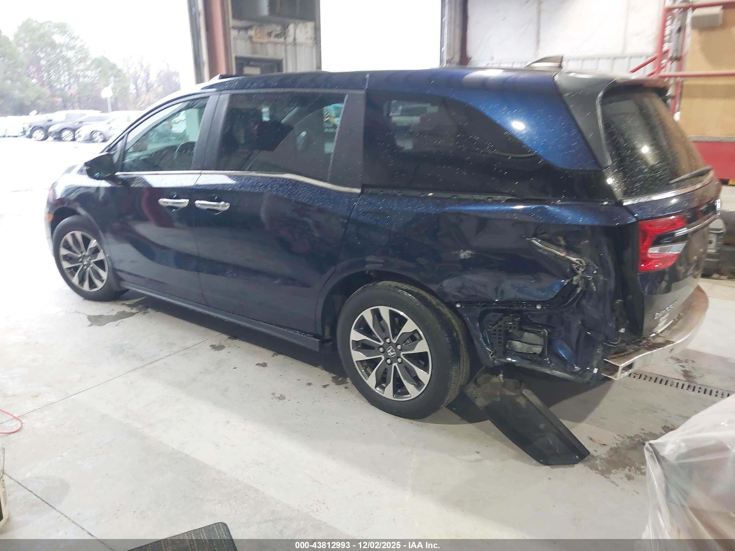 HONDA ODYSSEY image 3