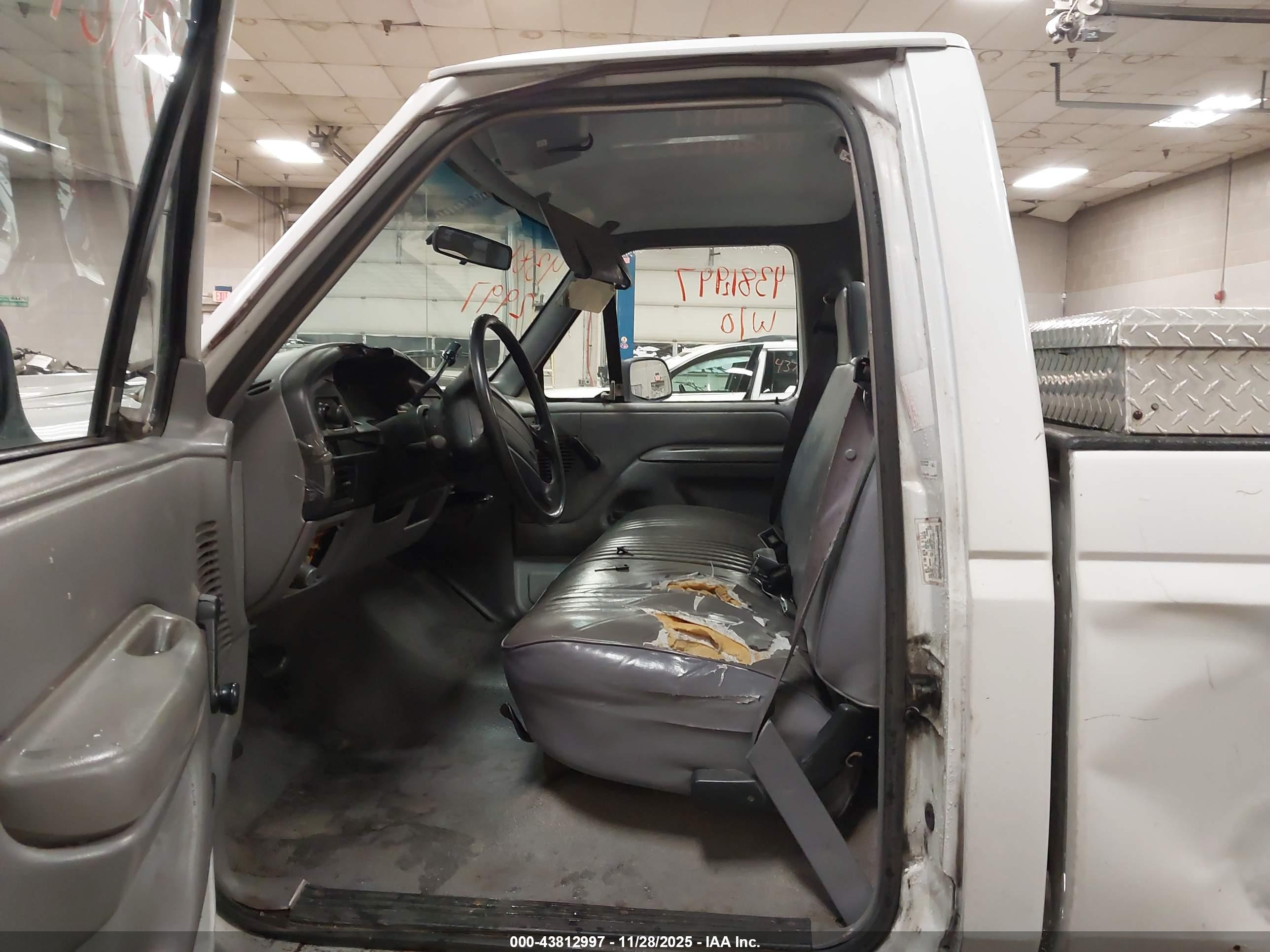 FORD F150 image 5
