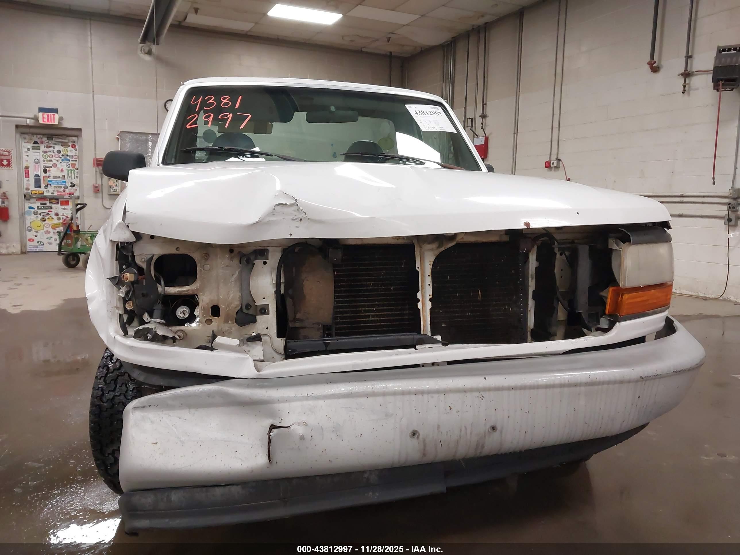FORD F150 image 6