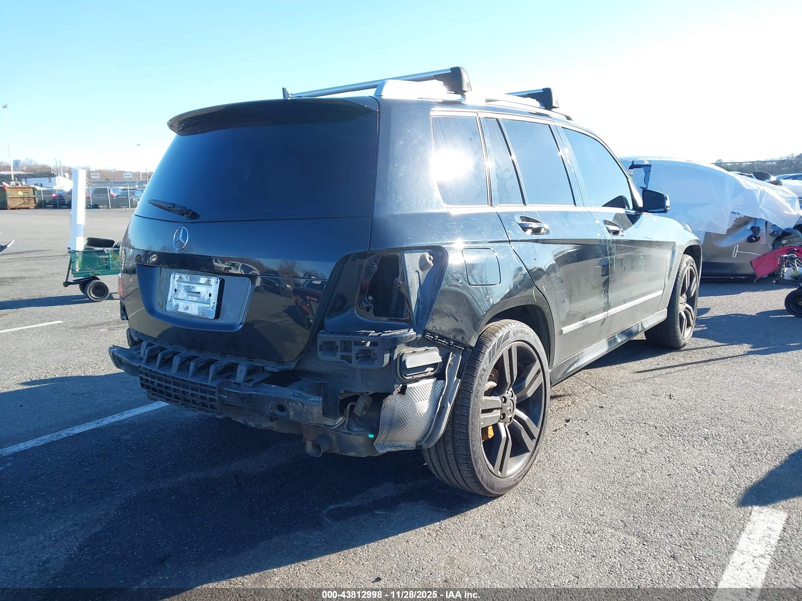 MERCEDES-BENZ GLK image 4