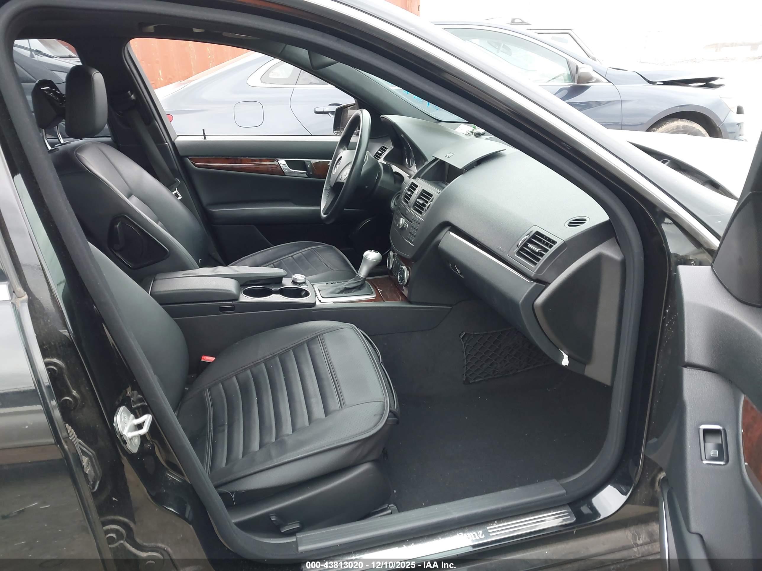 MERCEDES-BENZ C image 5