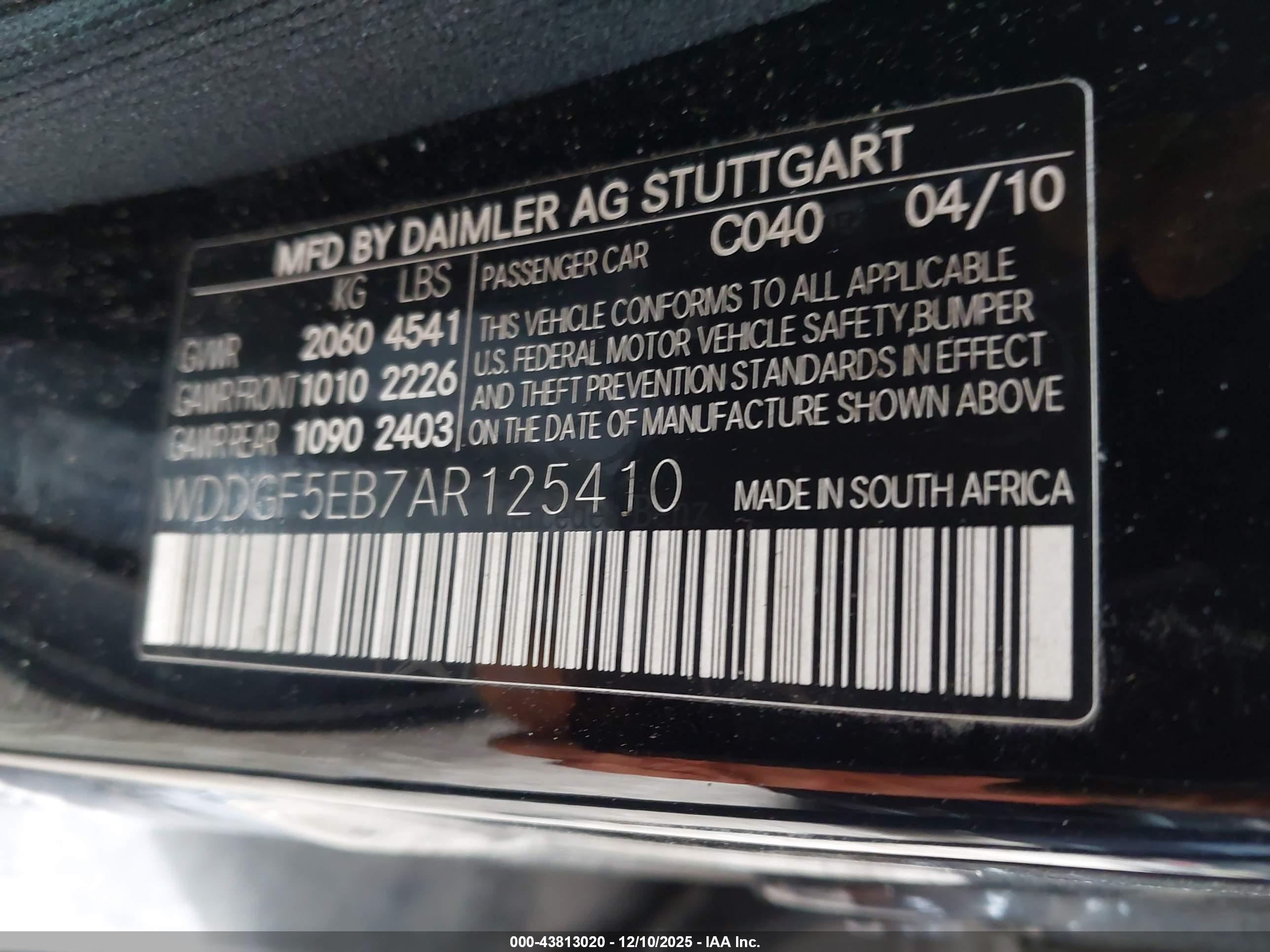 MERCEDES-BENZ C image 9
