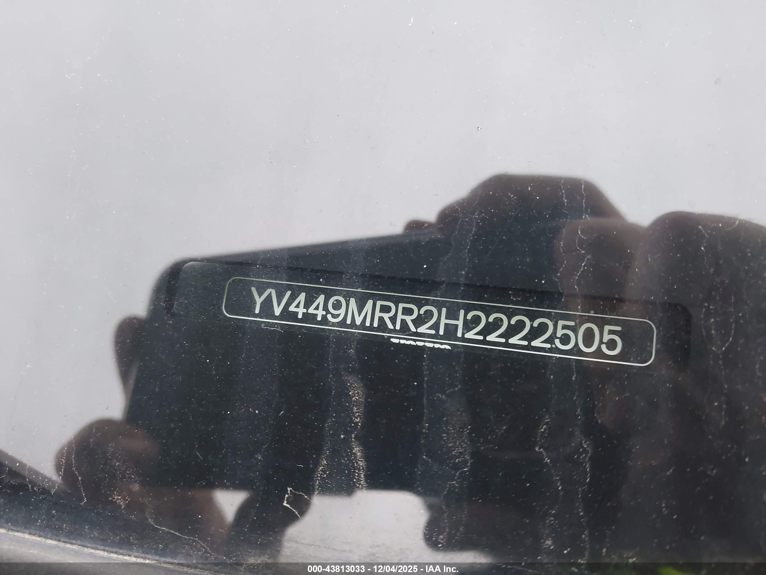 VOLVO XC60 image 9