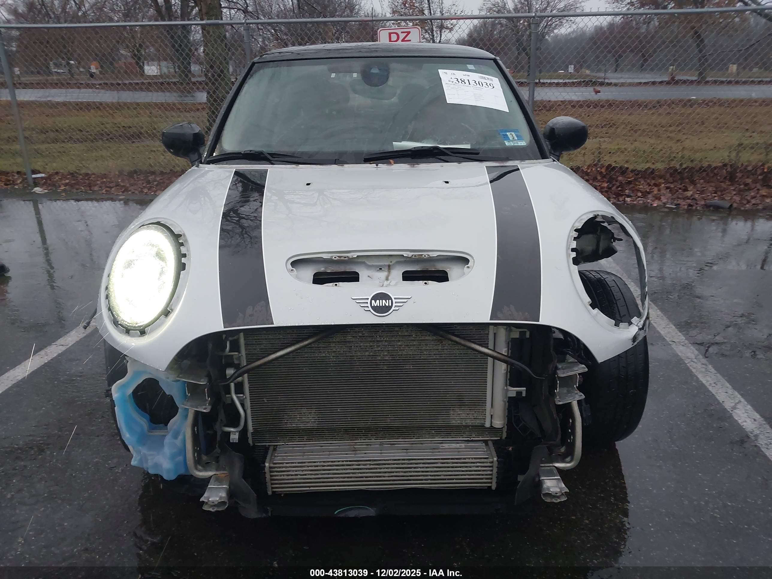 MINI HARDTOP image 6